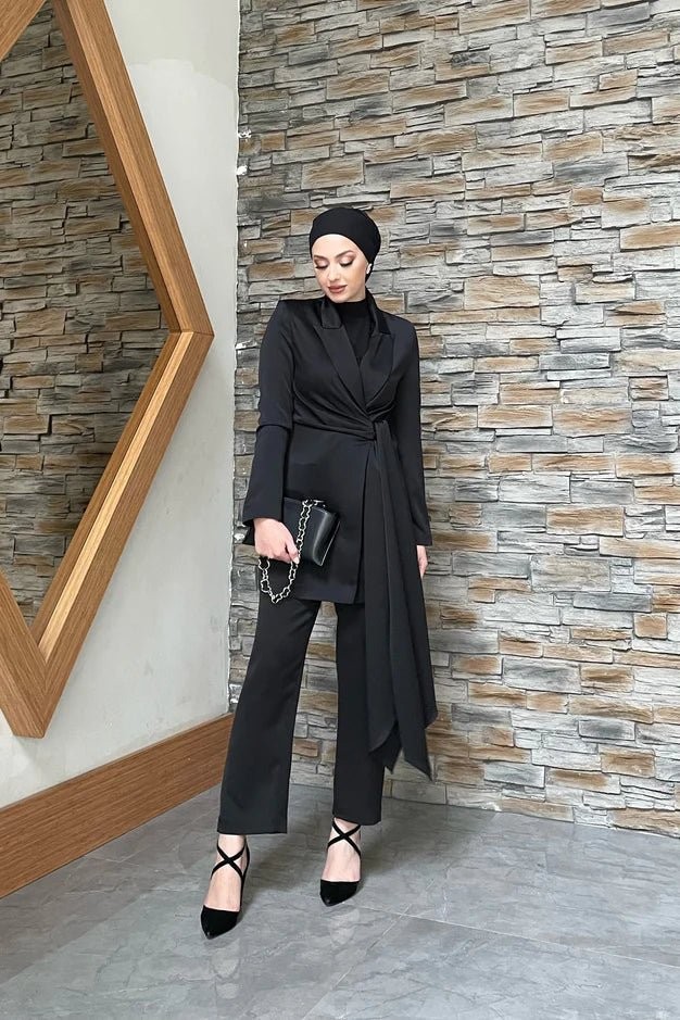 Tuvana Hijab Suit - Black