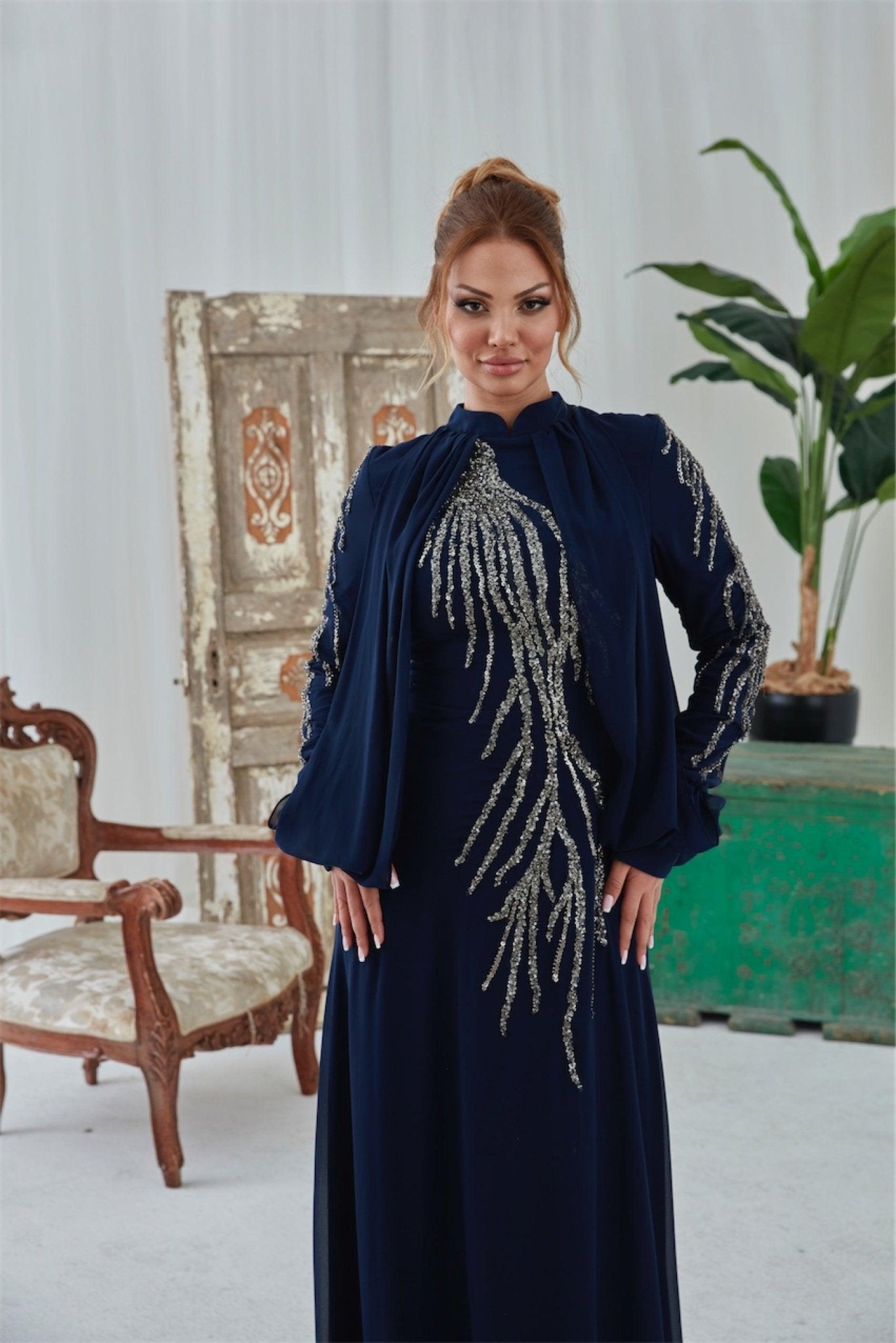 Nalan Hijab Abendkleid – Marineblau