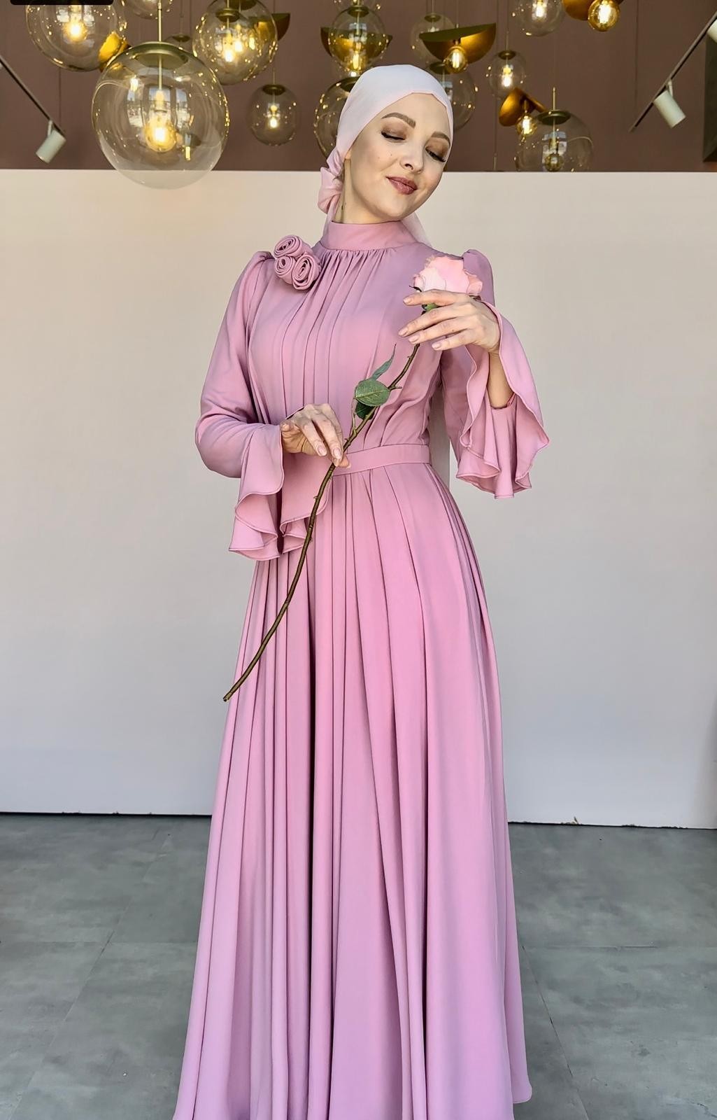 Romantic Hijab Evening Dress