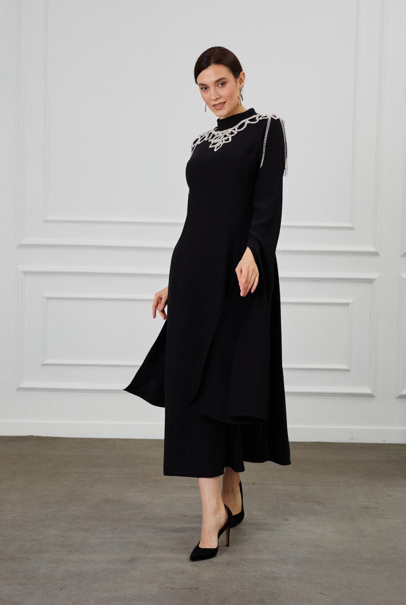 Black Cape Sleeve Hijab Dress