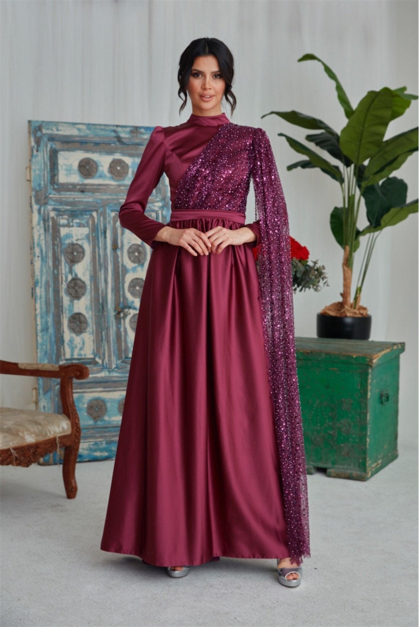 Estel Hijab-Abendkleid – Pflaume