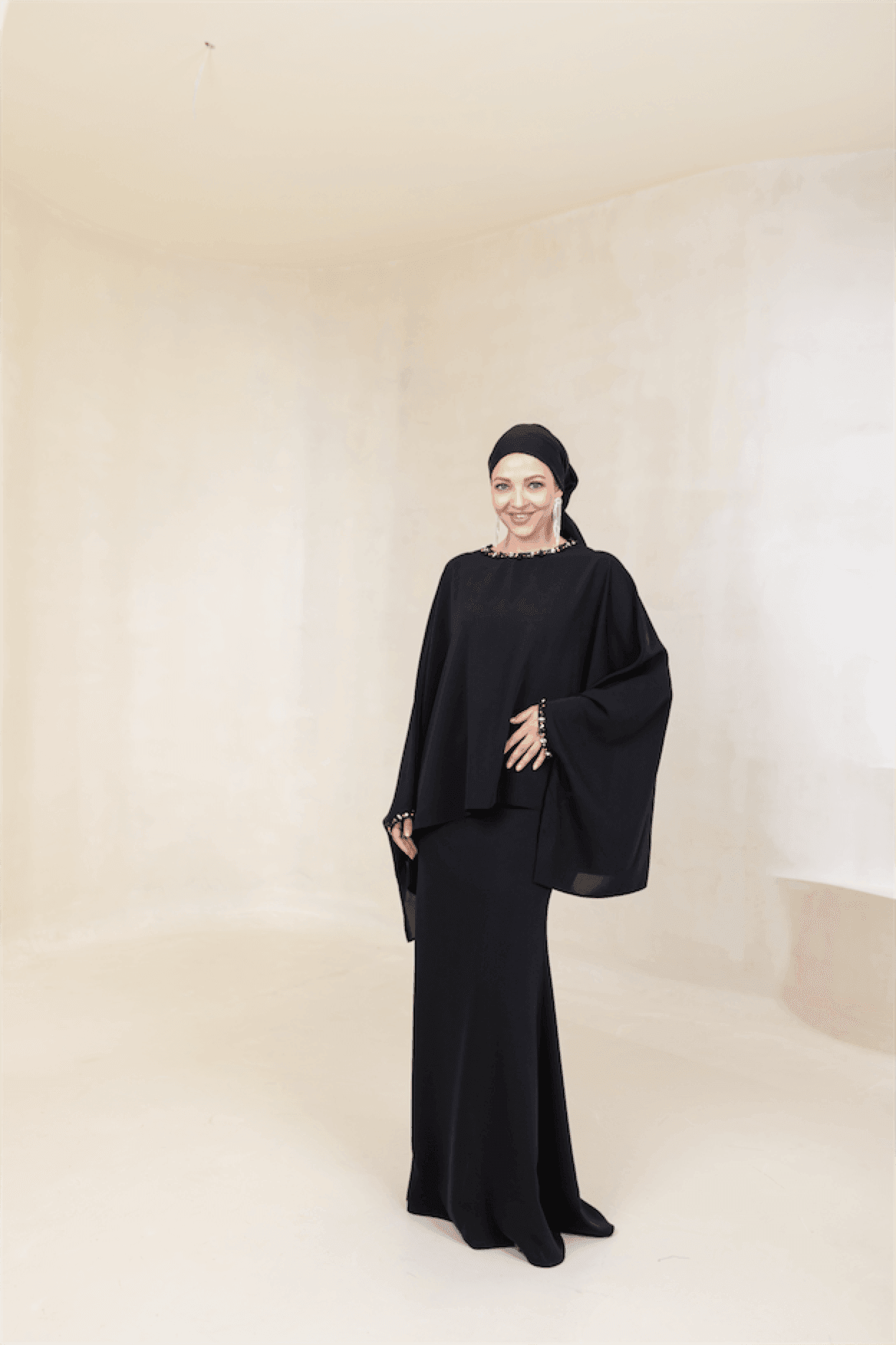 Eveline Hijab Evening Dress - Black