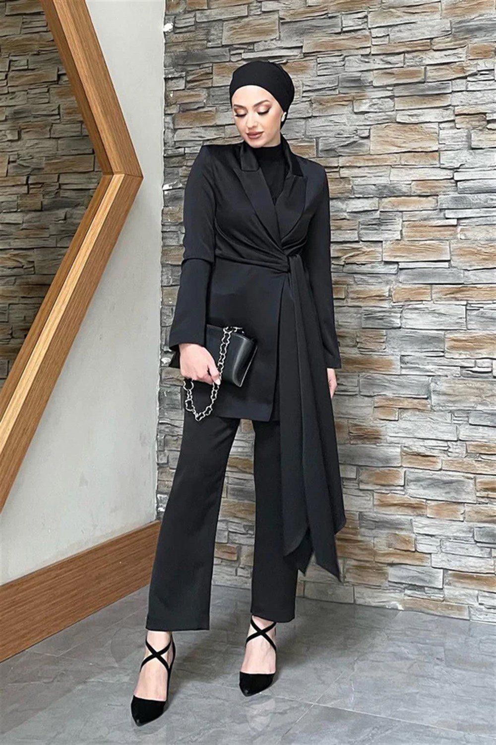 Tuvana Hijab Suit - Black