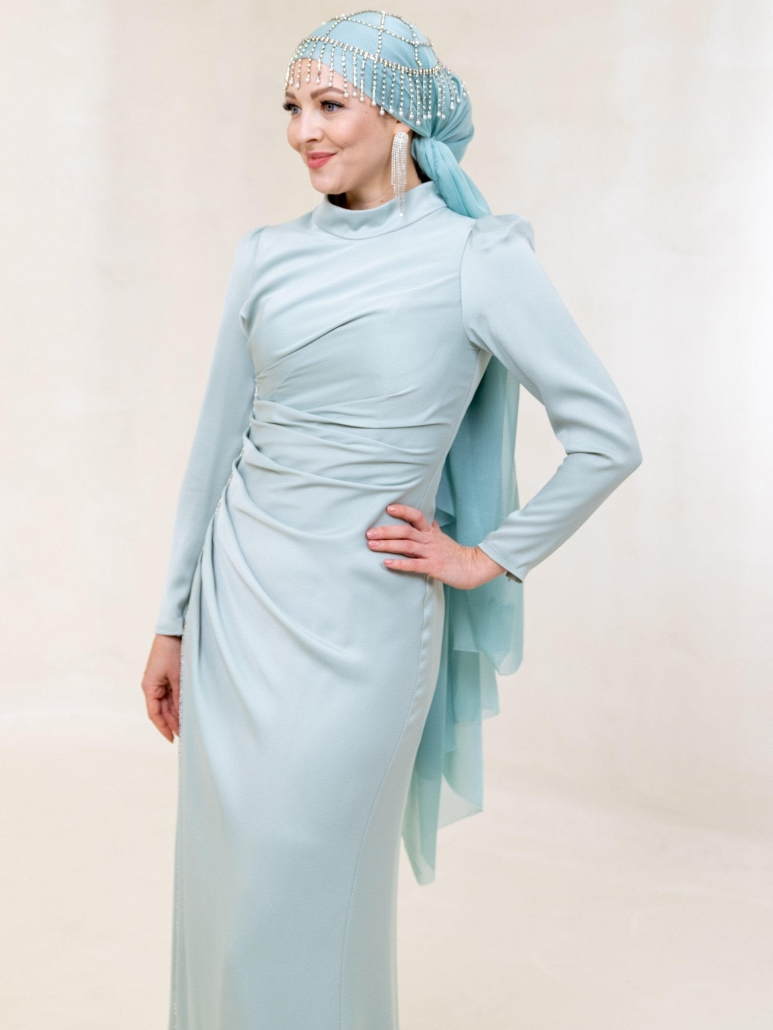 Robe de soirée hijab en pierre perlée