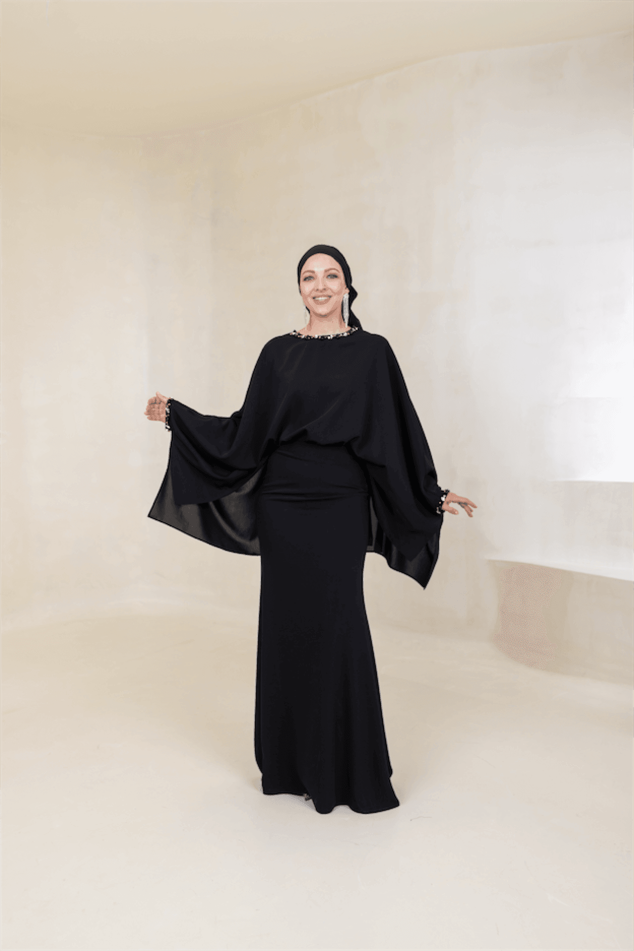 Eveline Hijab Evening Dress - Black