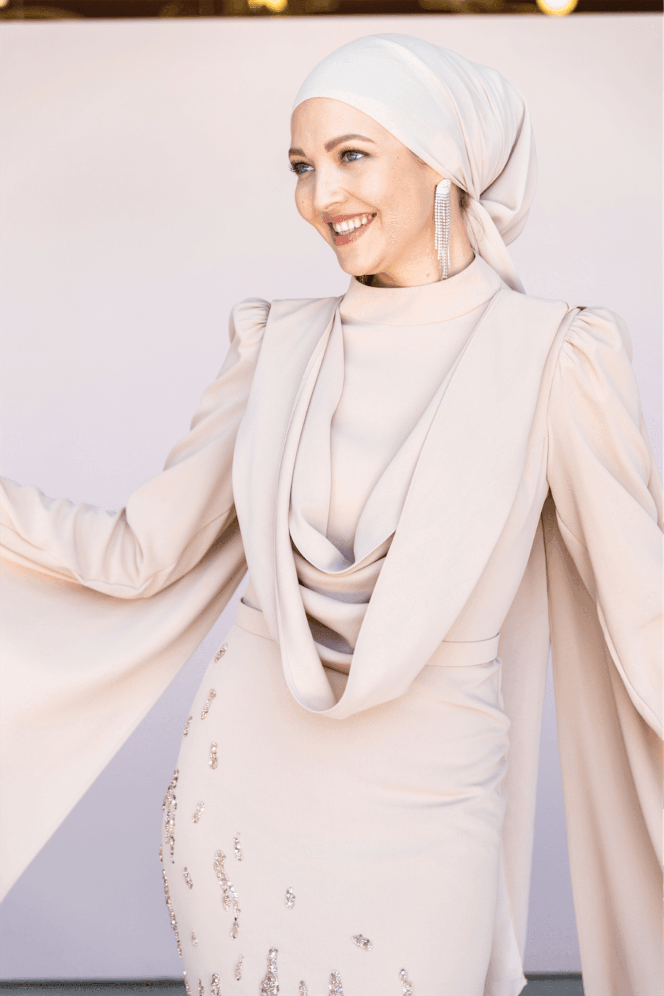 Lace Collar Hijab Evening Dress with Shawl - Cream