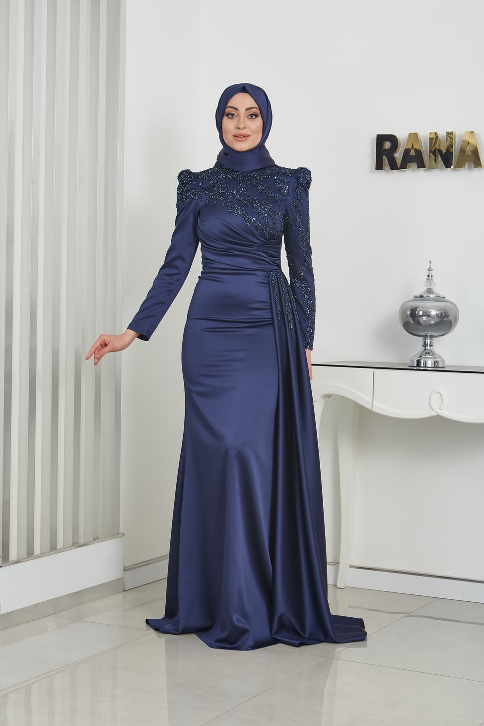 Rosa Hijab Evening Dress