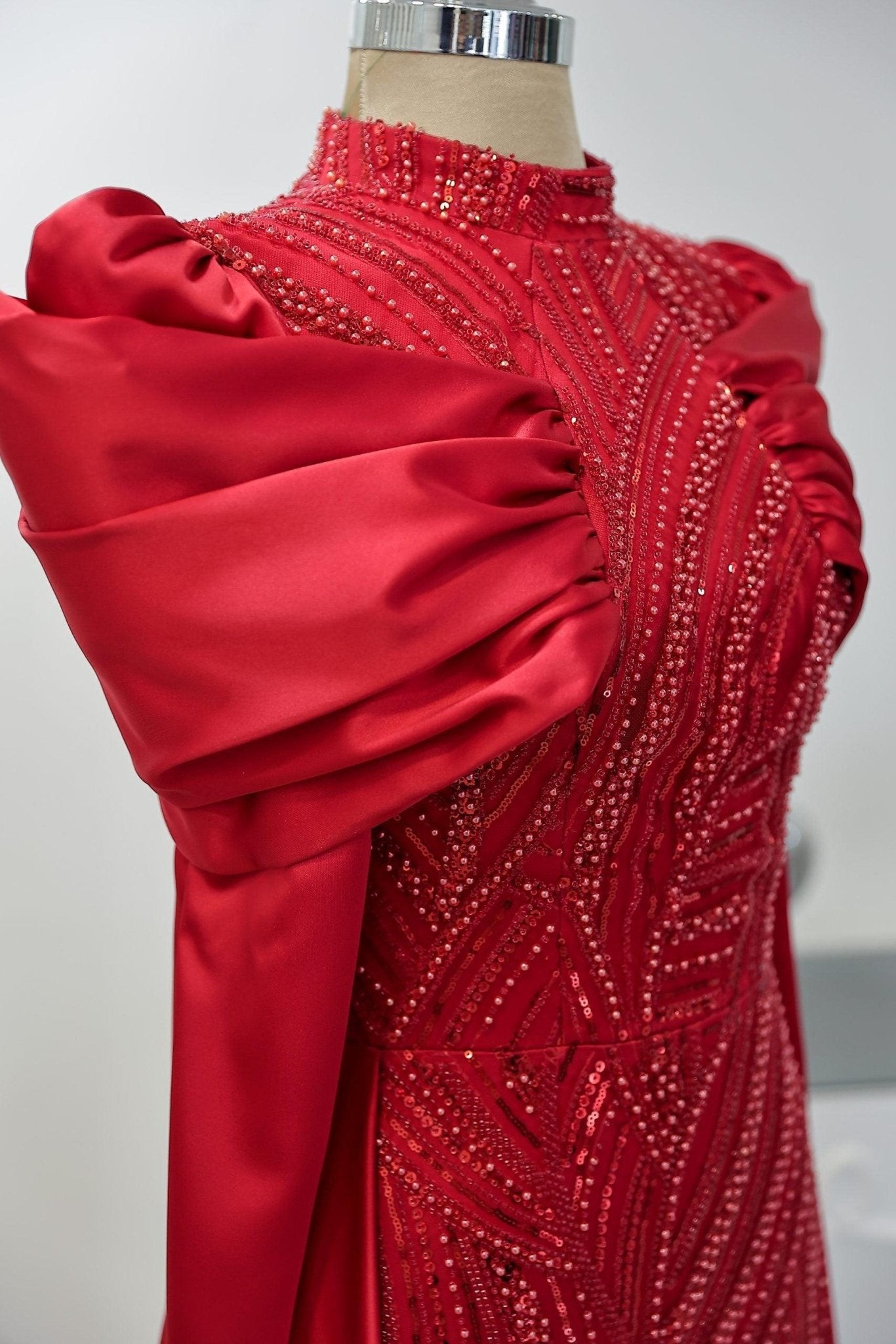 Lidya Hijab Evening Dress - Red