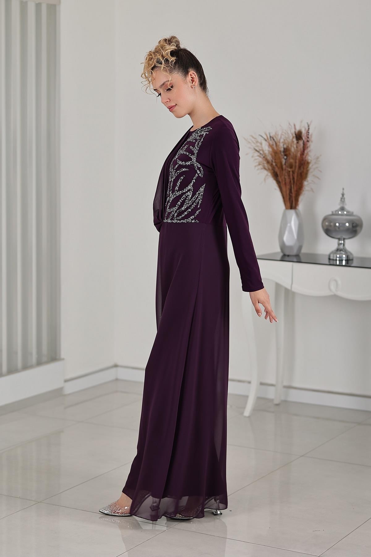 Stone Detailed Chiffon Zeren Hijab Jumpsuit Plum