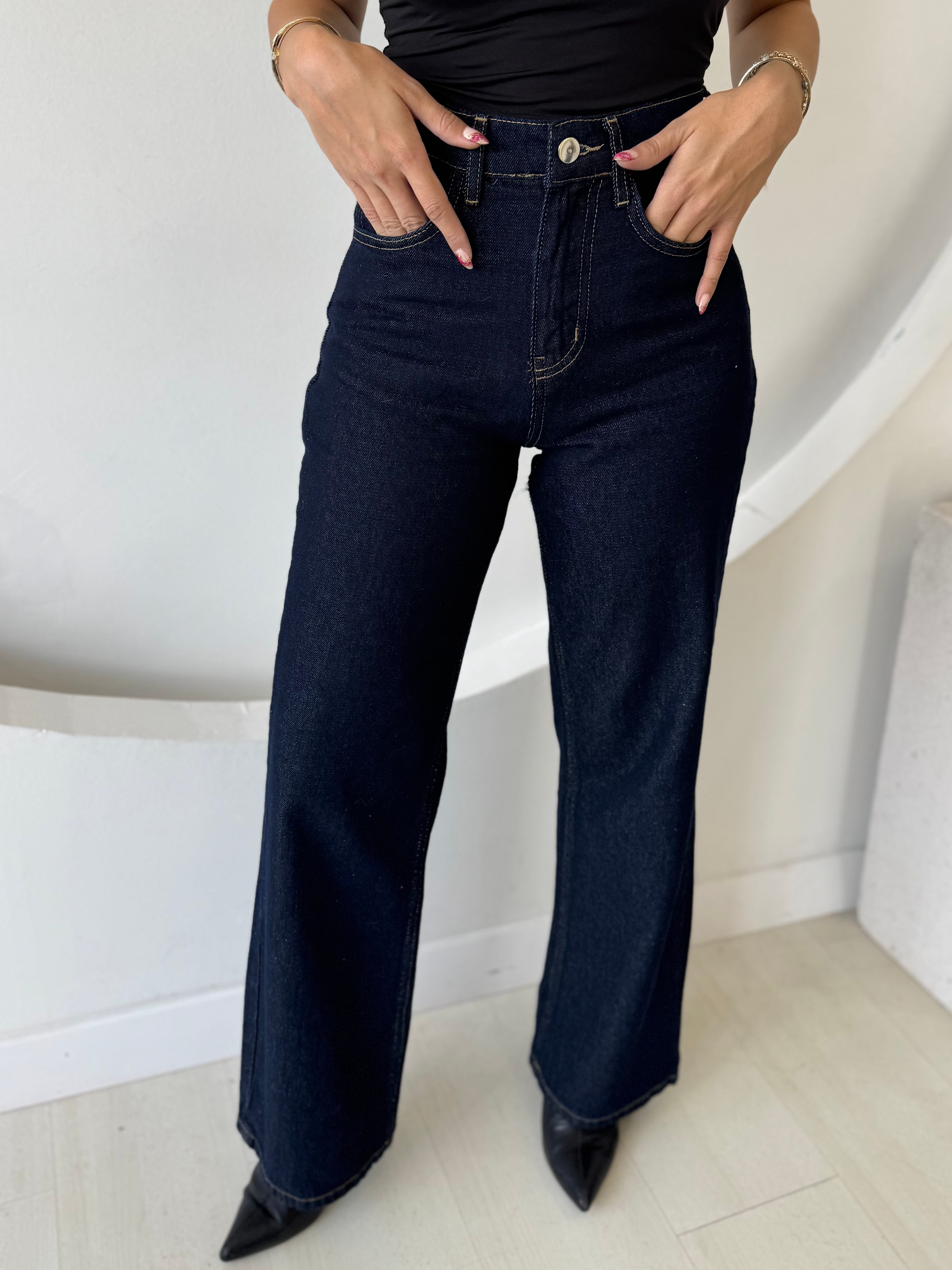 Kuşaklı Ceket-Flare Denim Pantolon Takım
