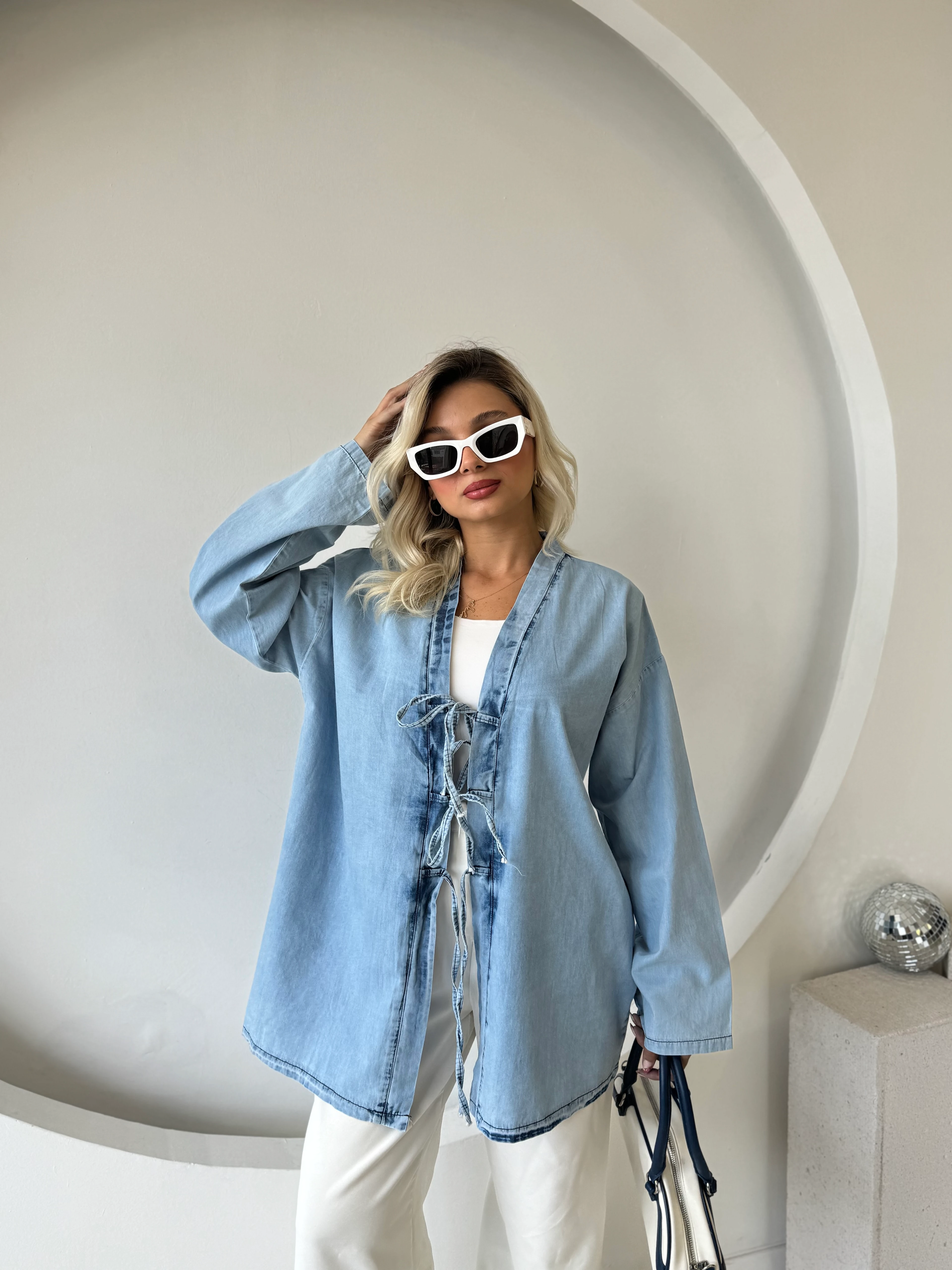 Yıkamalı Bağcık Detaylı Denim Kimono 