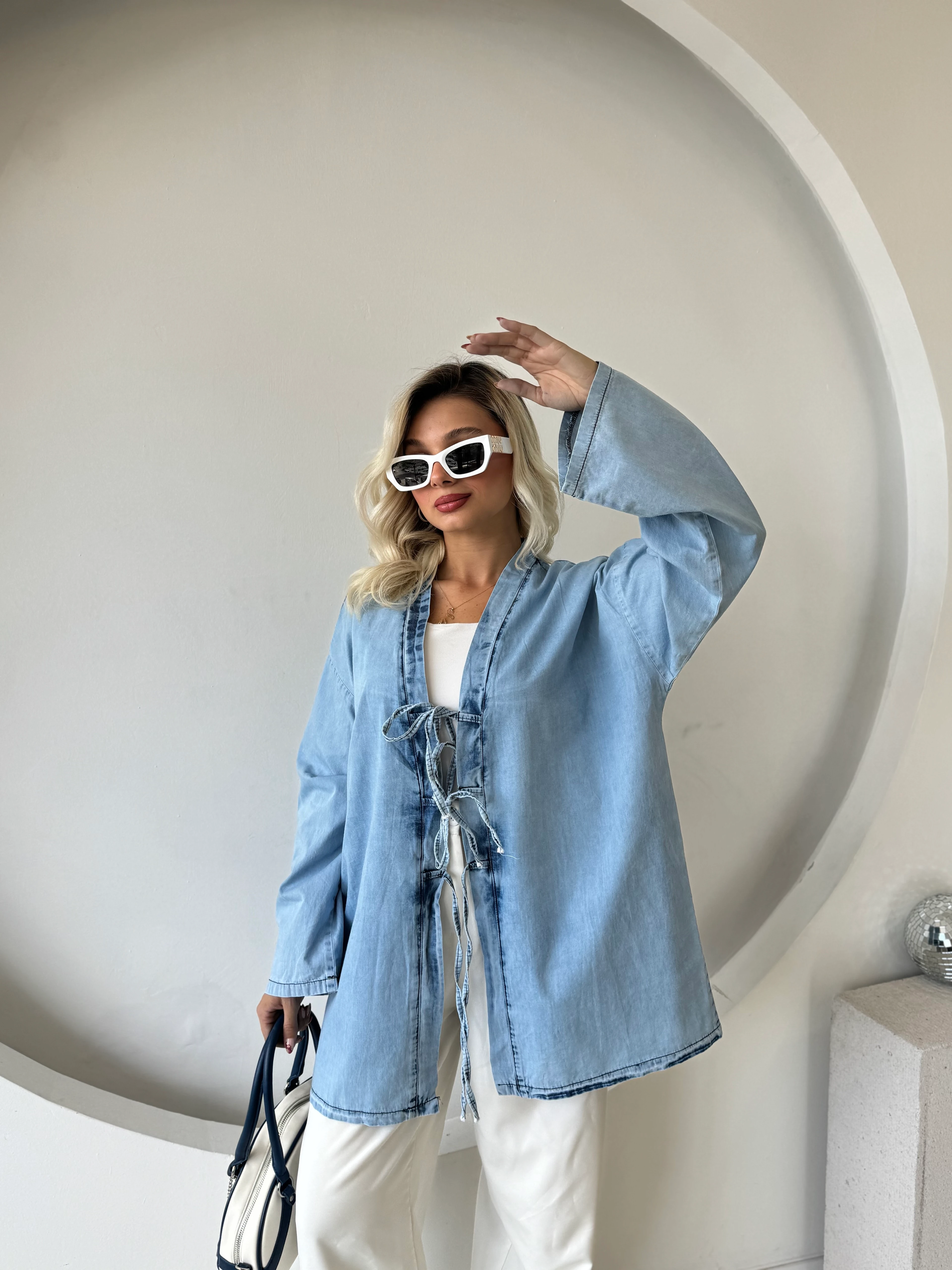 Yıkamalı Bağcık Detaylı Denim Kimono 