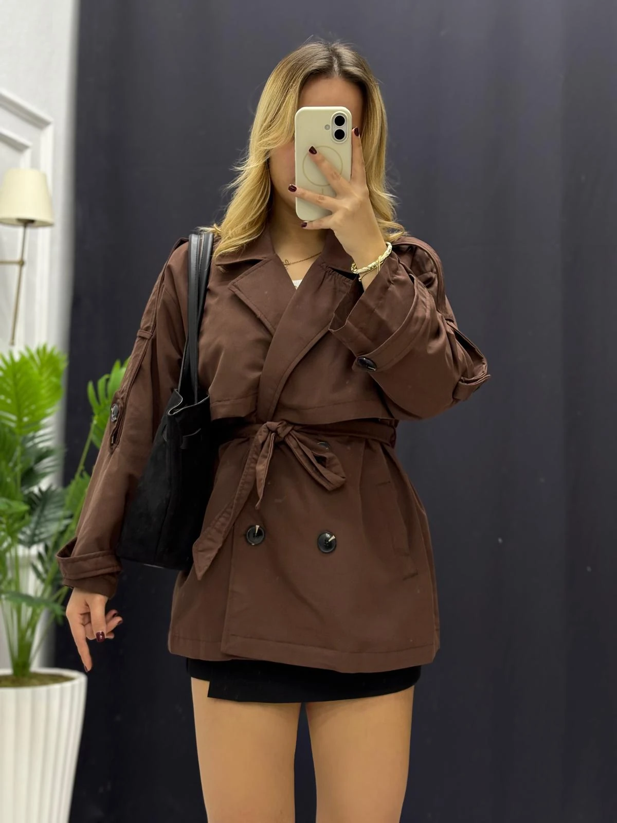 Bel Kuşaklı Düğme Detay İç Astarlı Oversize Trençkot