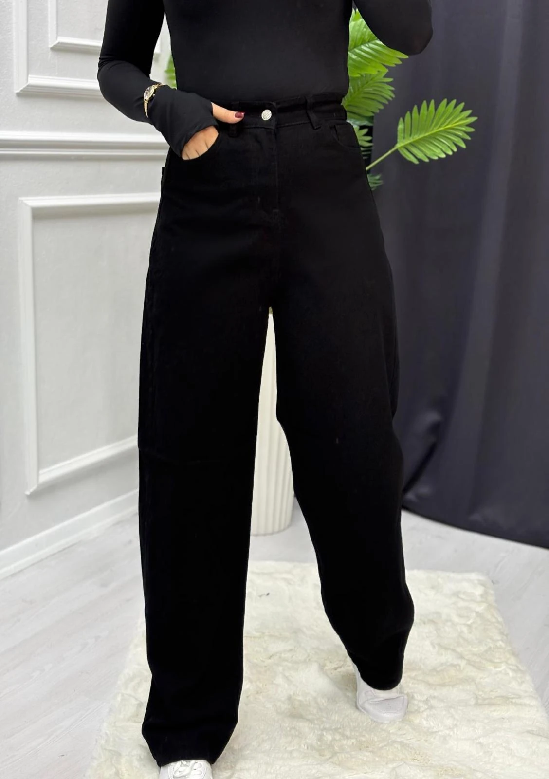 Baggy Kemer Detaylı Jean Pantolon - SİYAH