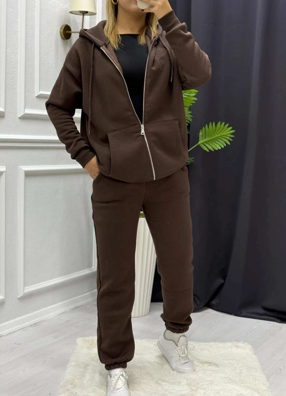 Fermuarlı Üç İplik Eşofman Takımı