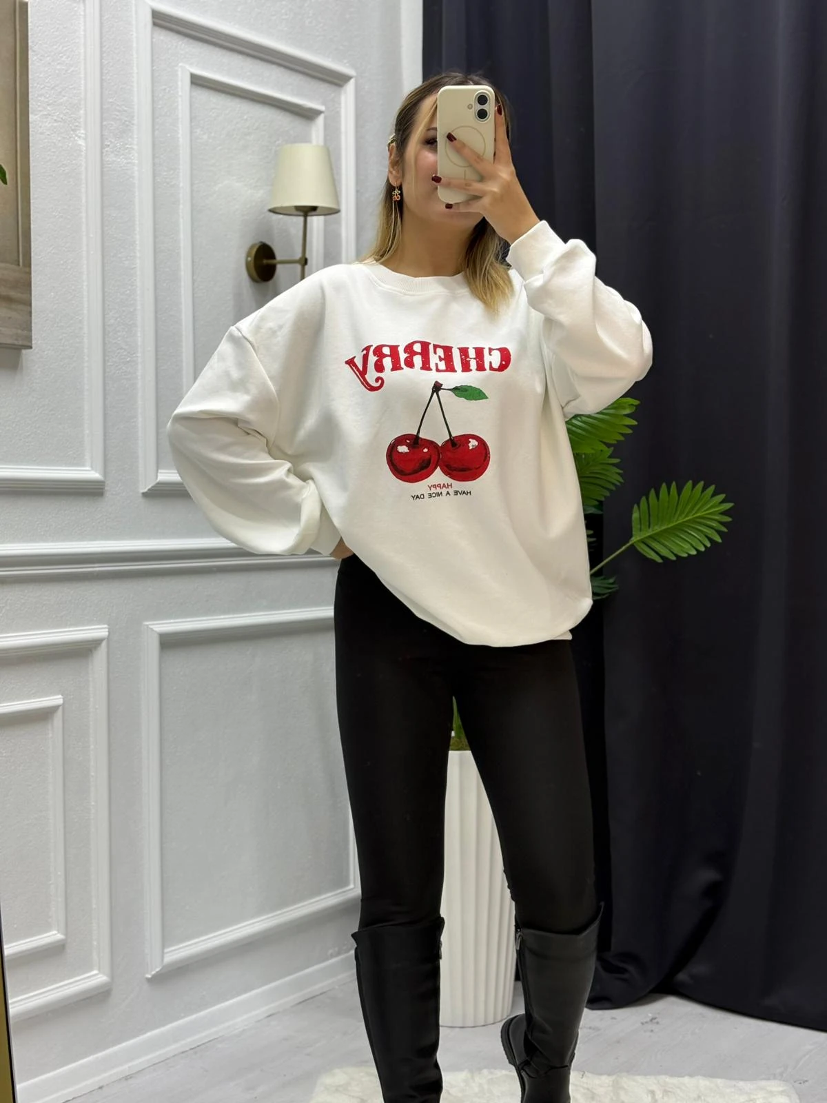 Cherry Baskılı Kadın Sweatshirt