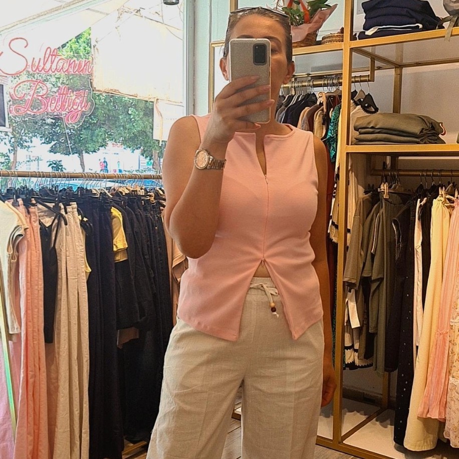 Pembe badı dilvin