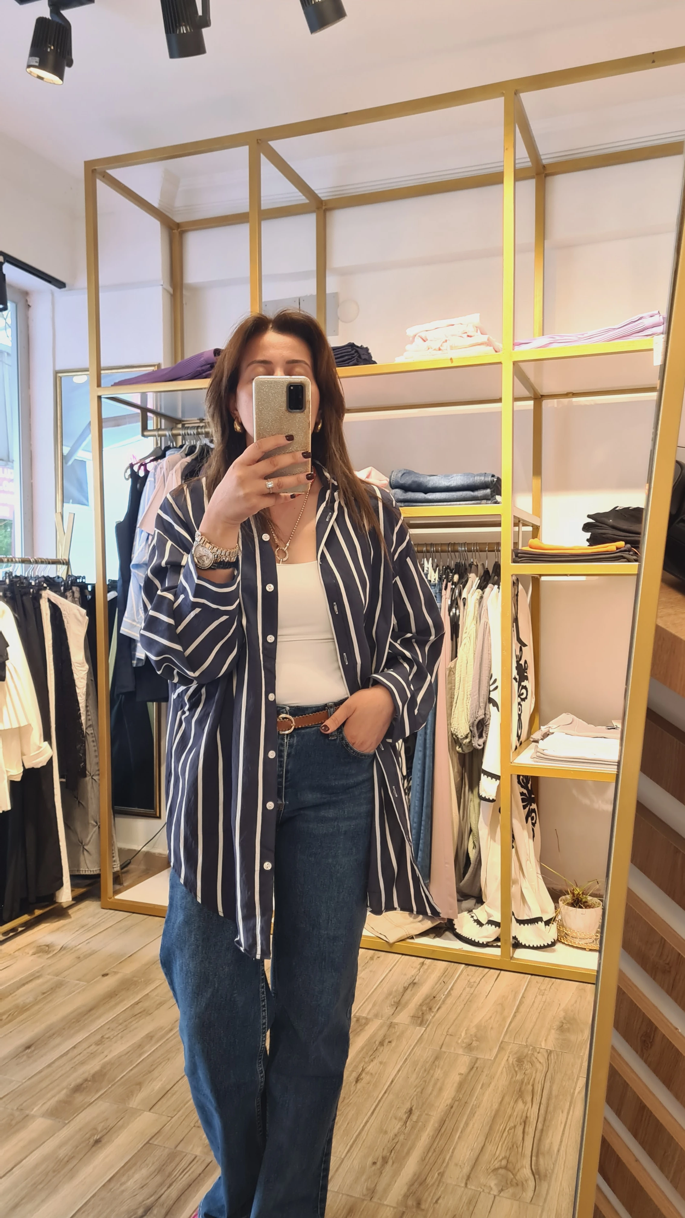 lacivert cizgili gömlek 