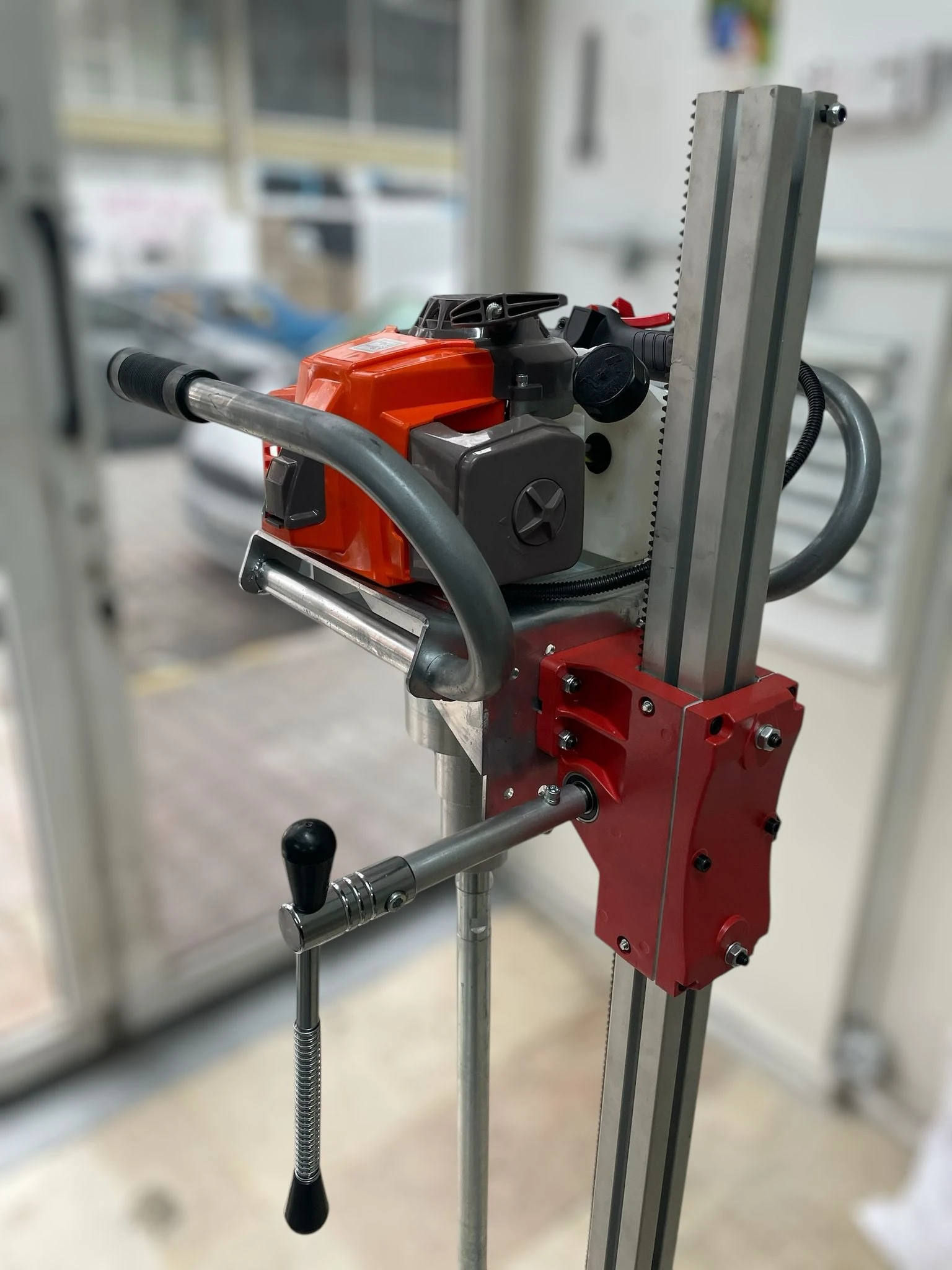 SONDAJSAN   BENZİNLİ  EL SONDAJ MAKINESI AÇILI SEHPALI SET