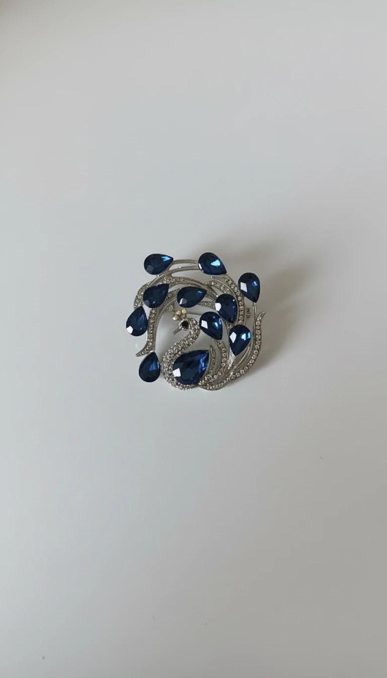 Mavi Kristal Taşlı Tavus Kuşu Broş