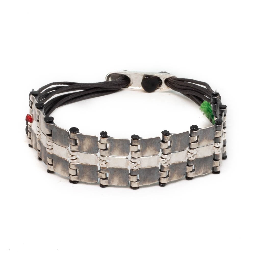 Fersknit - Silver Bracelet With Triple Linked Plaques