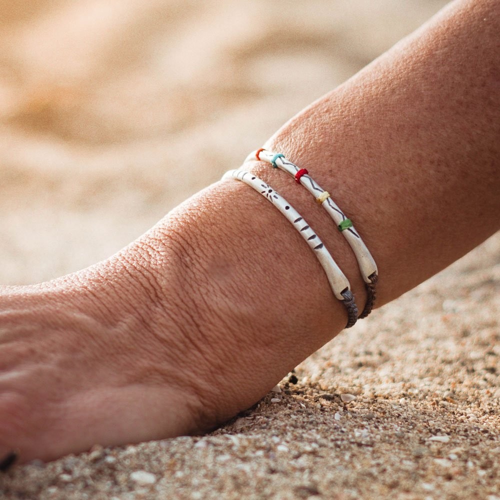 Fersknit - Unisex Silver Optimism Symbol Cuff Bracelet