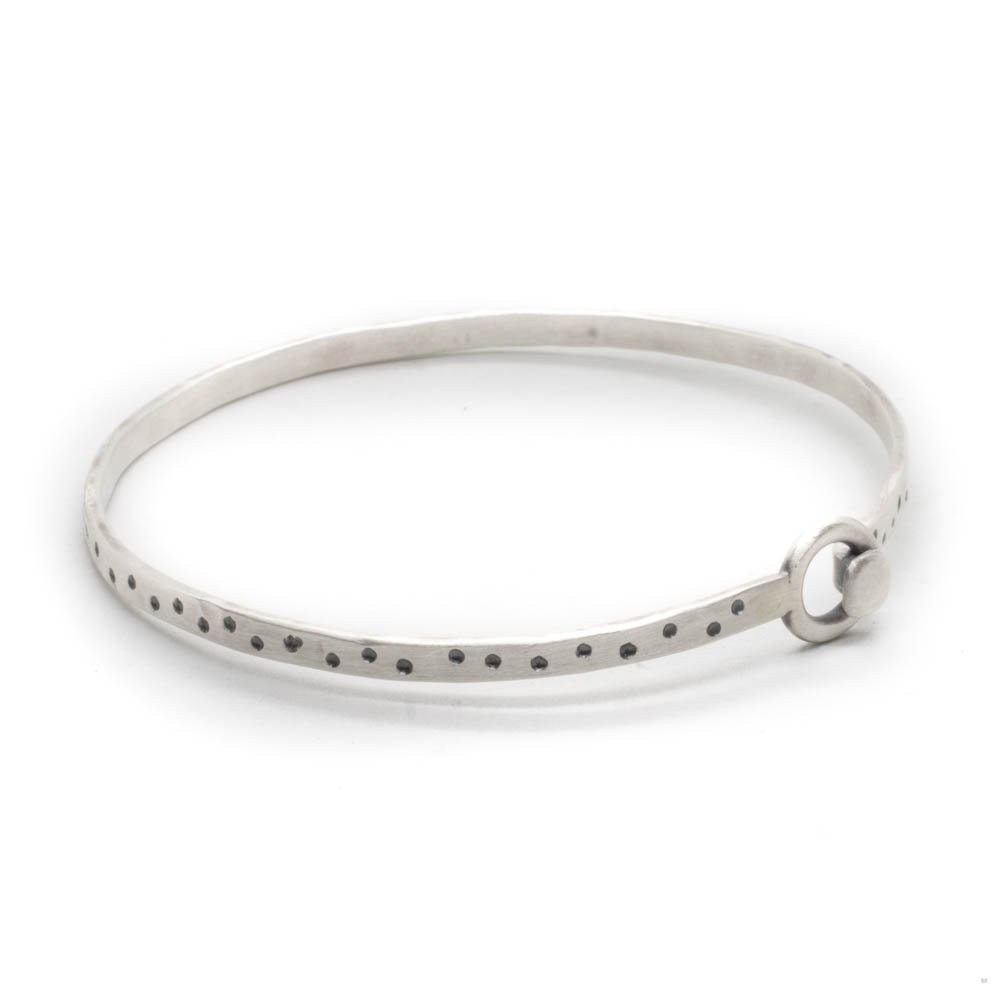 Fersknit - Unisex Silver Dotted Cuff Bracelet