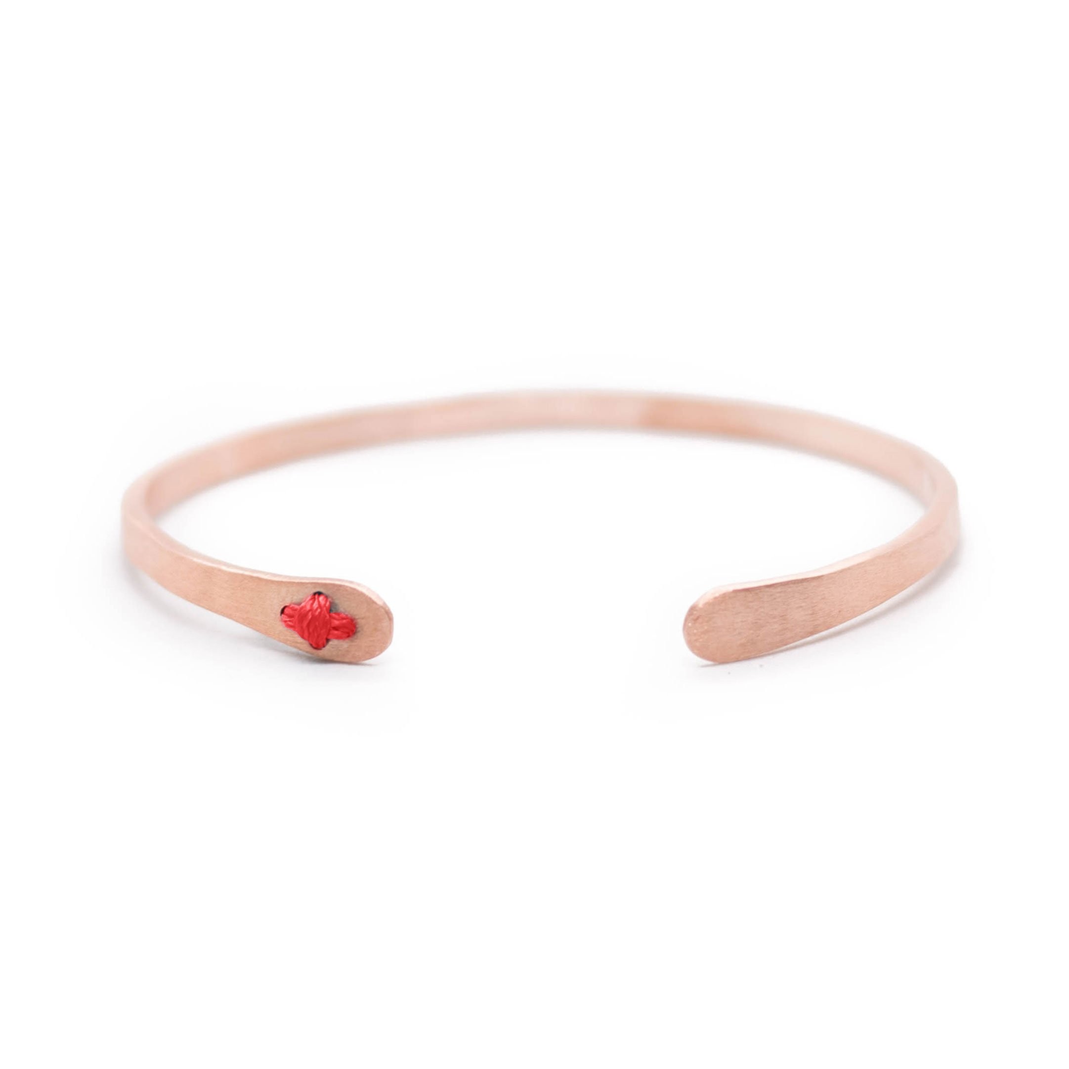 Fersknit - Unisex Rose Gold-Plated Silver Cuff Bracelet with Rope