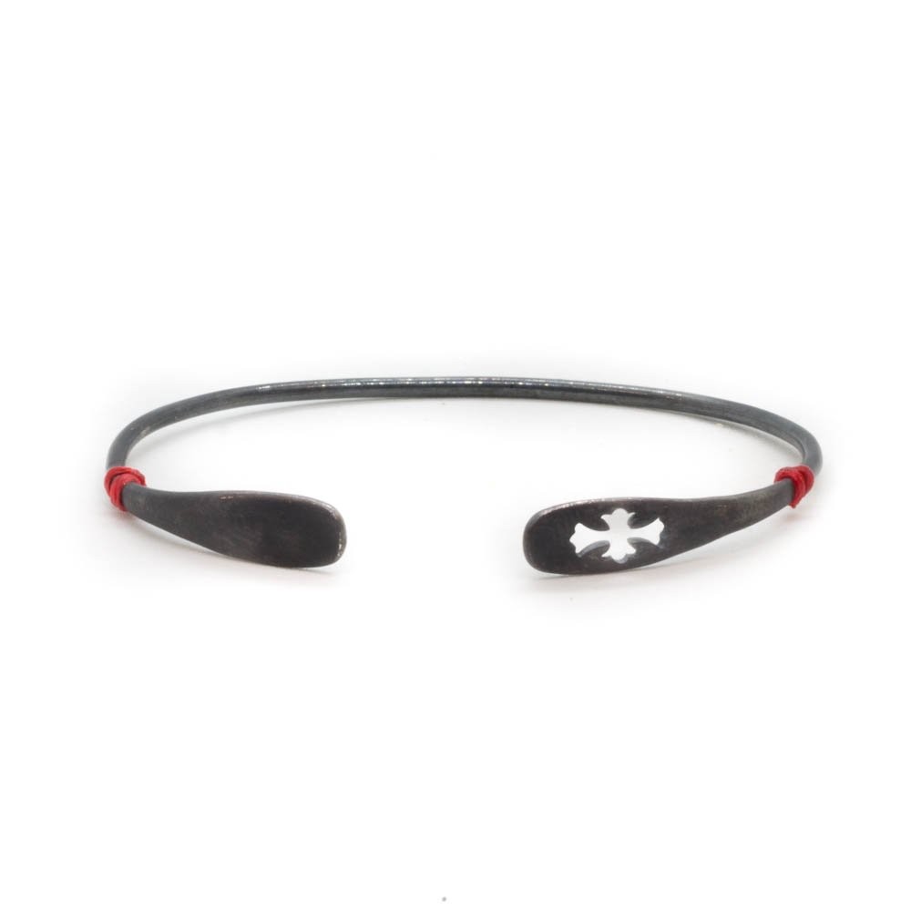 Fersknit - Unisex Black Silver Cross Cuff Bracelet