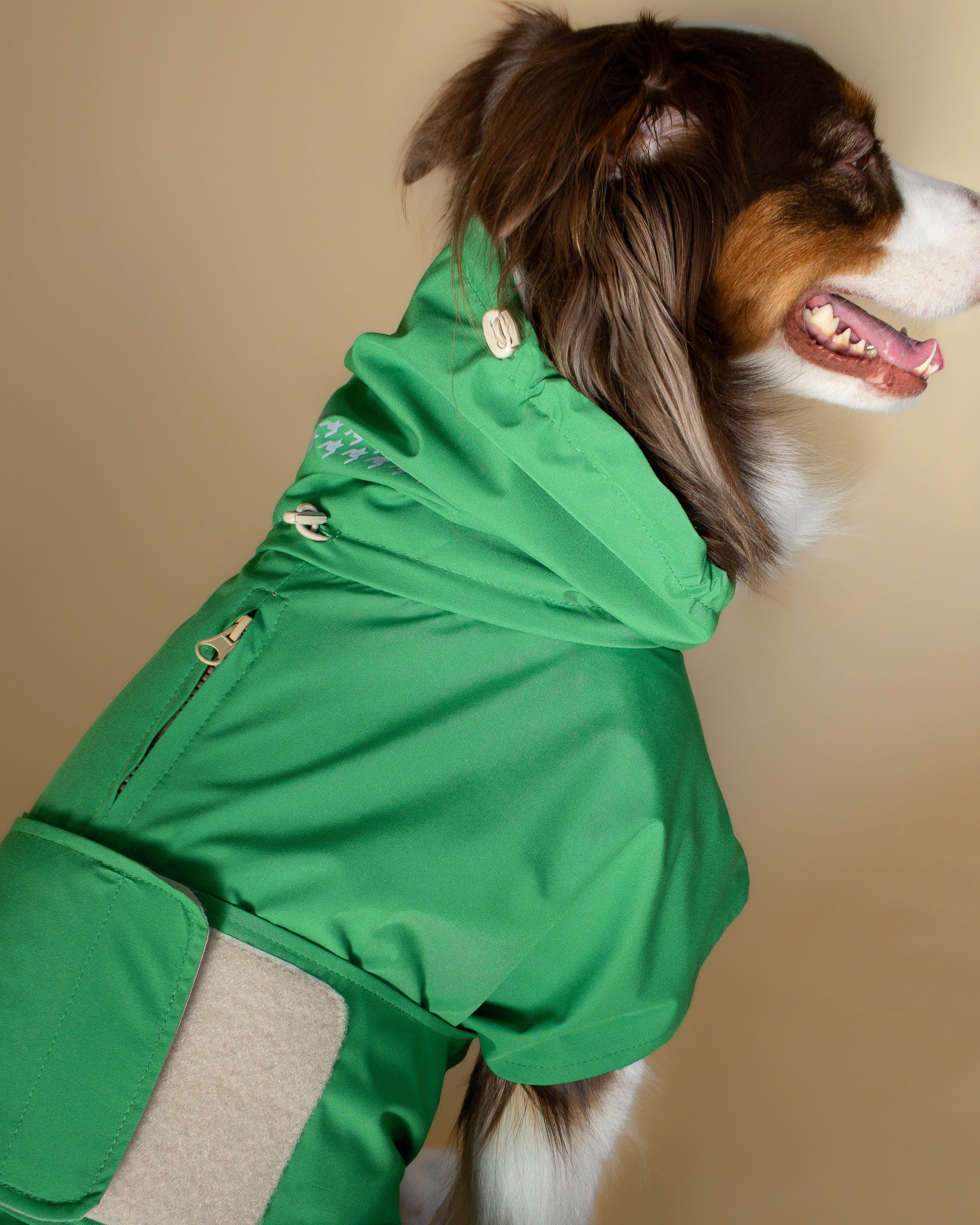 SEATTLE RAINCOAT 