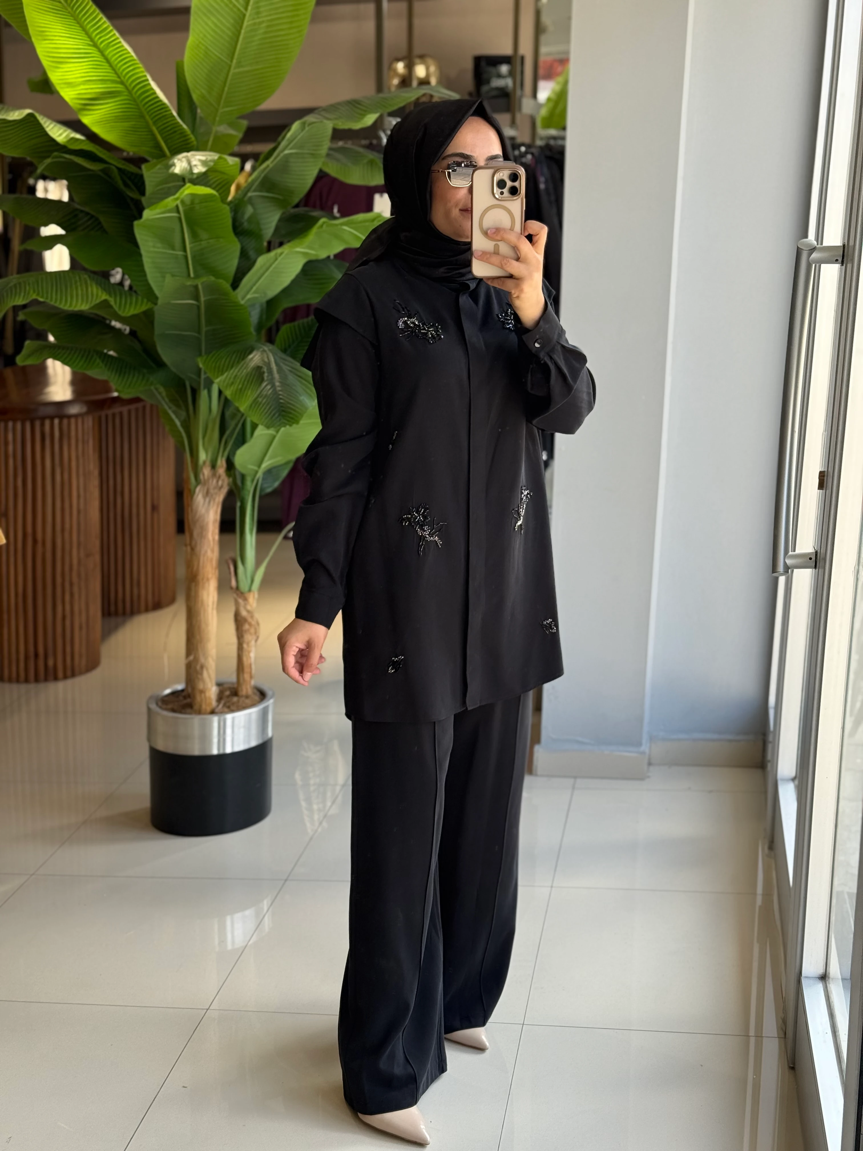 Nuss Siyah Şık Takım