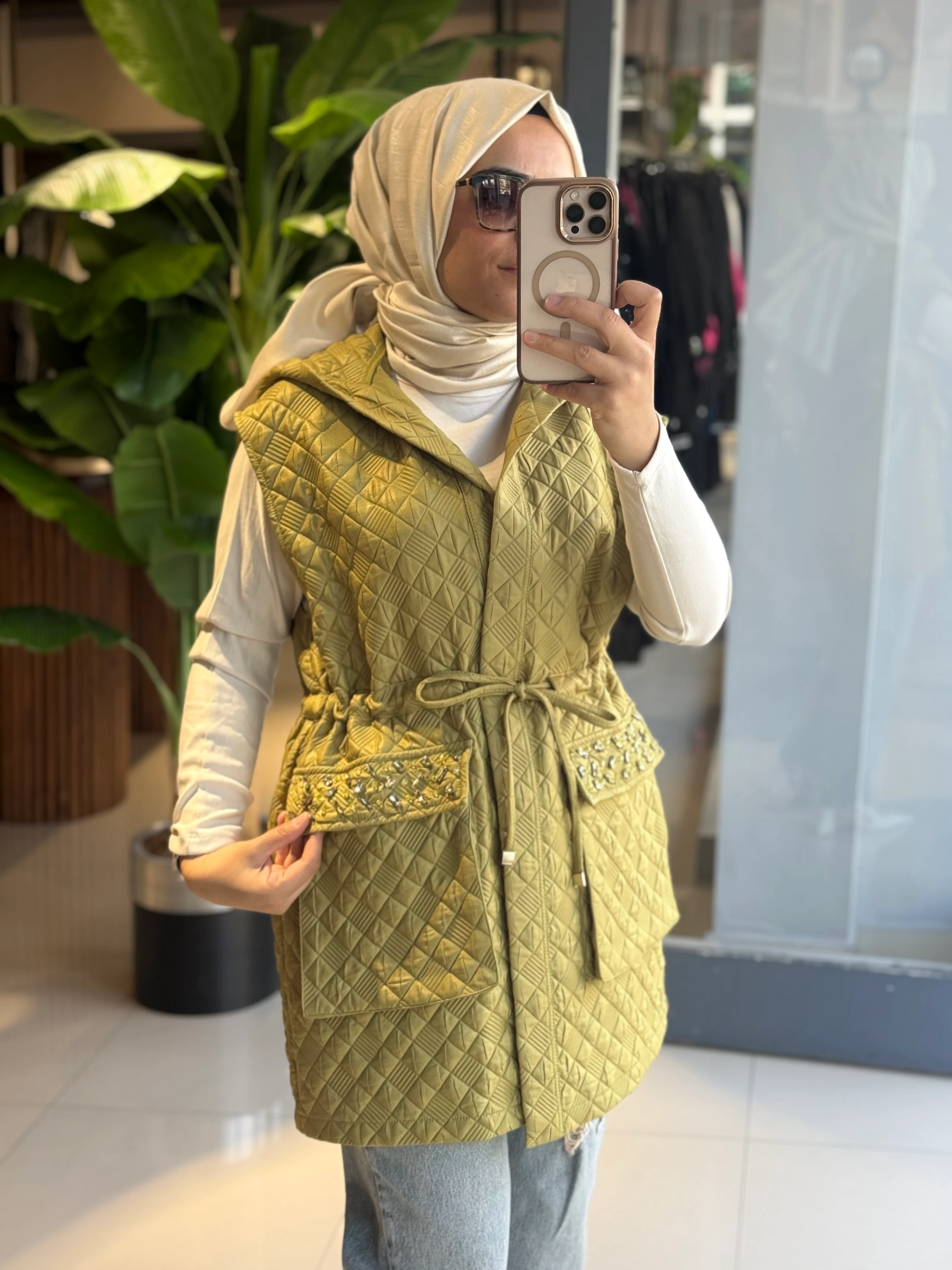 Nuss Kapitone Yağ Yeşili Yelek