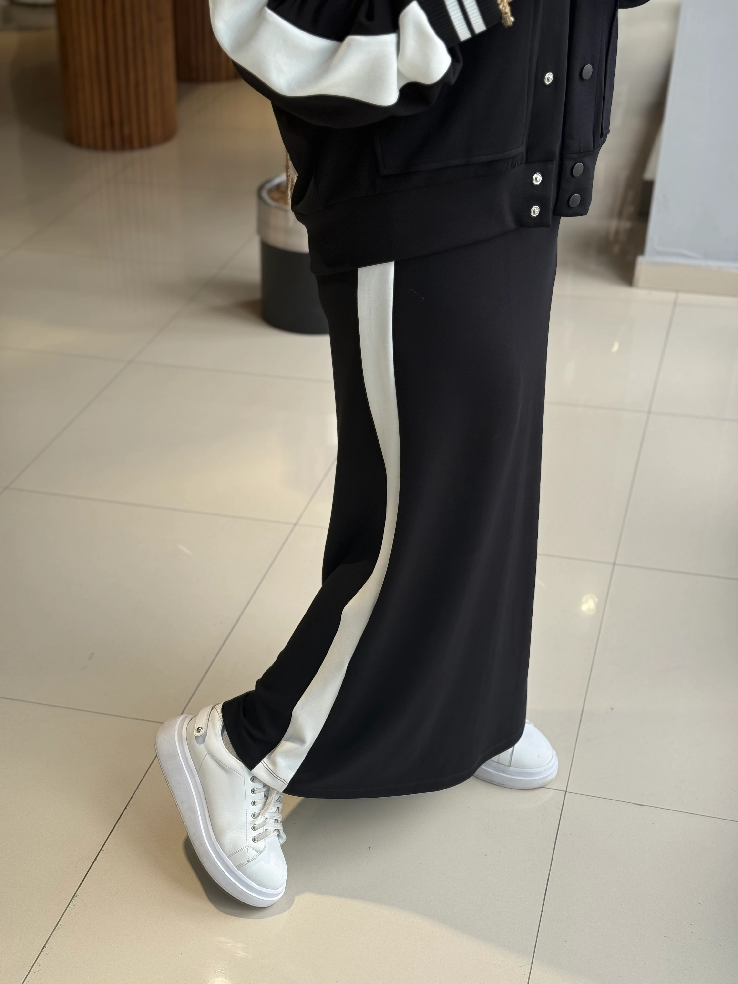 My312 Cepli Tüylü Siyah Elbise