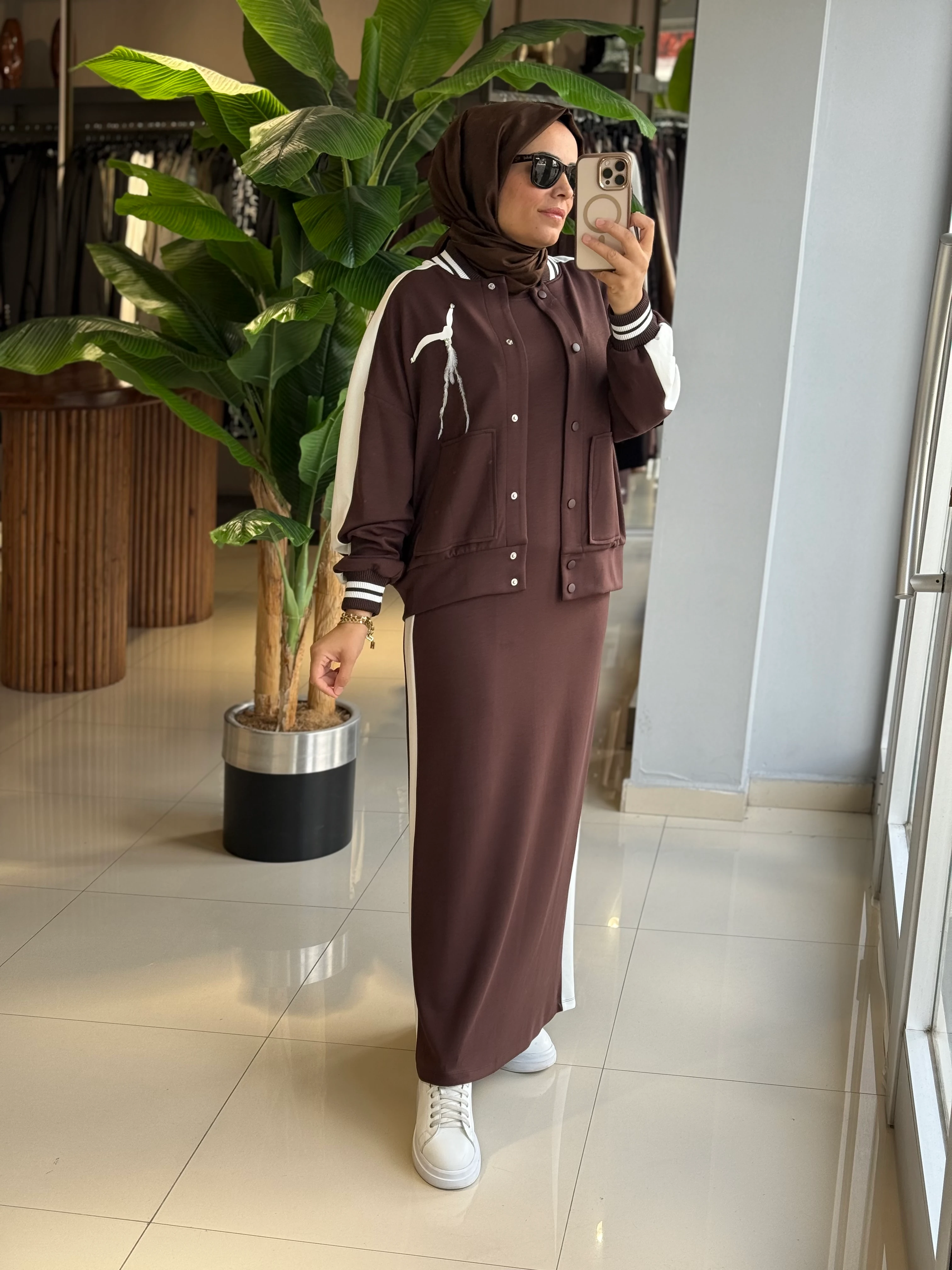 My312 Cepli Tüylü Kahve Elbise