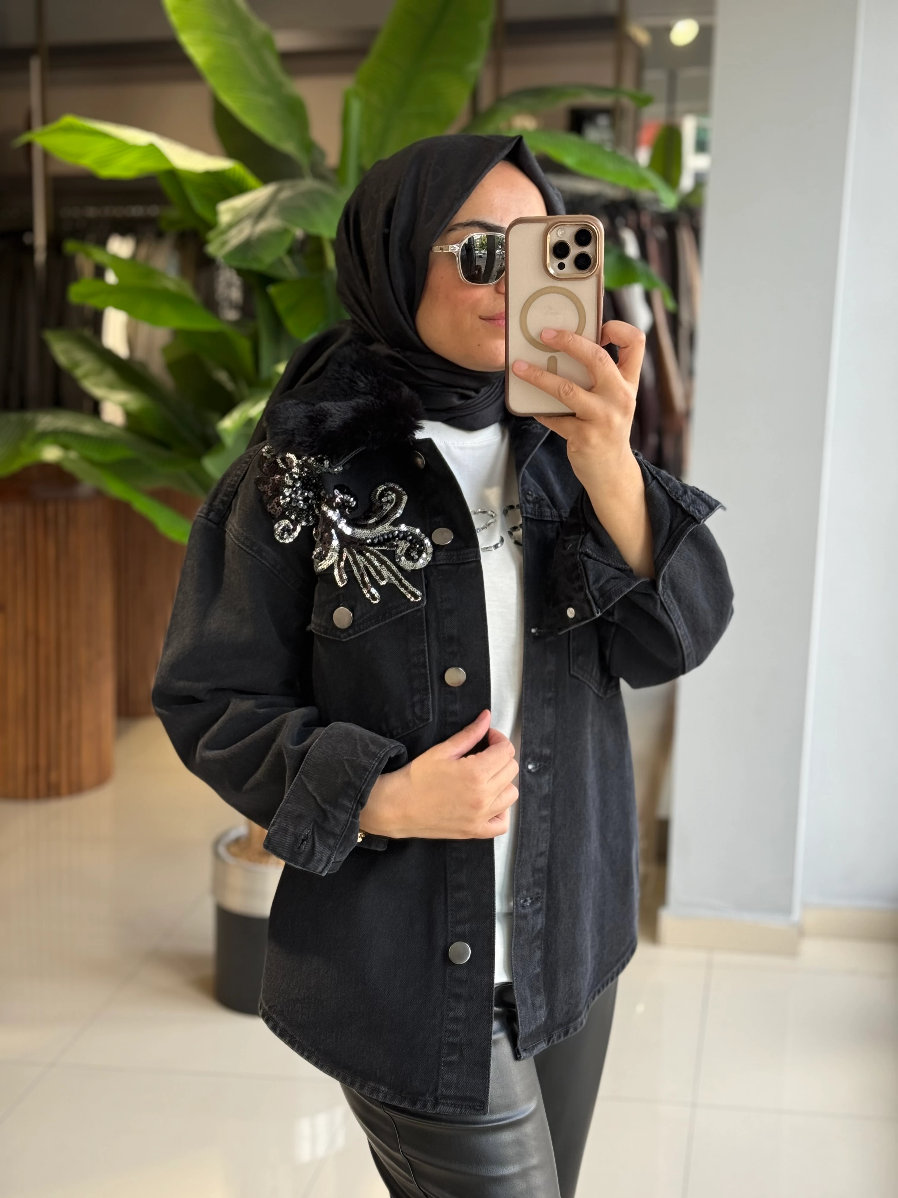 Missemramiss Kürklü İşlemeli Denim Ceket