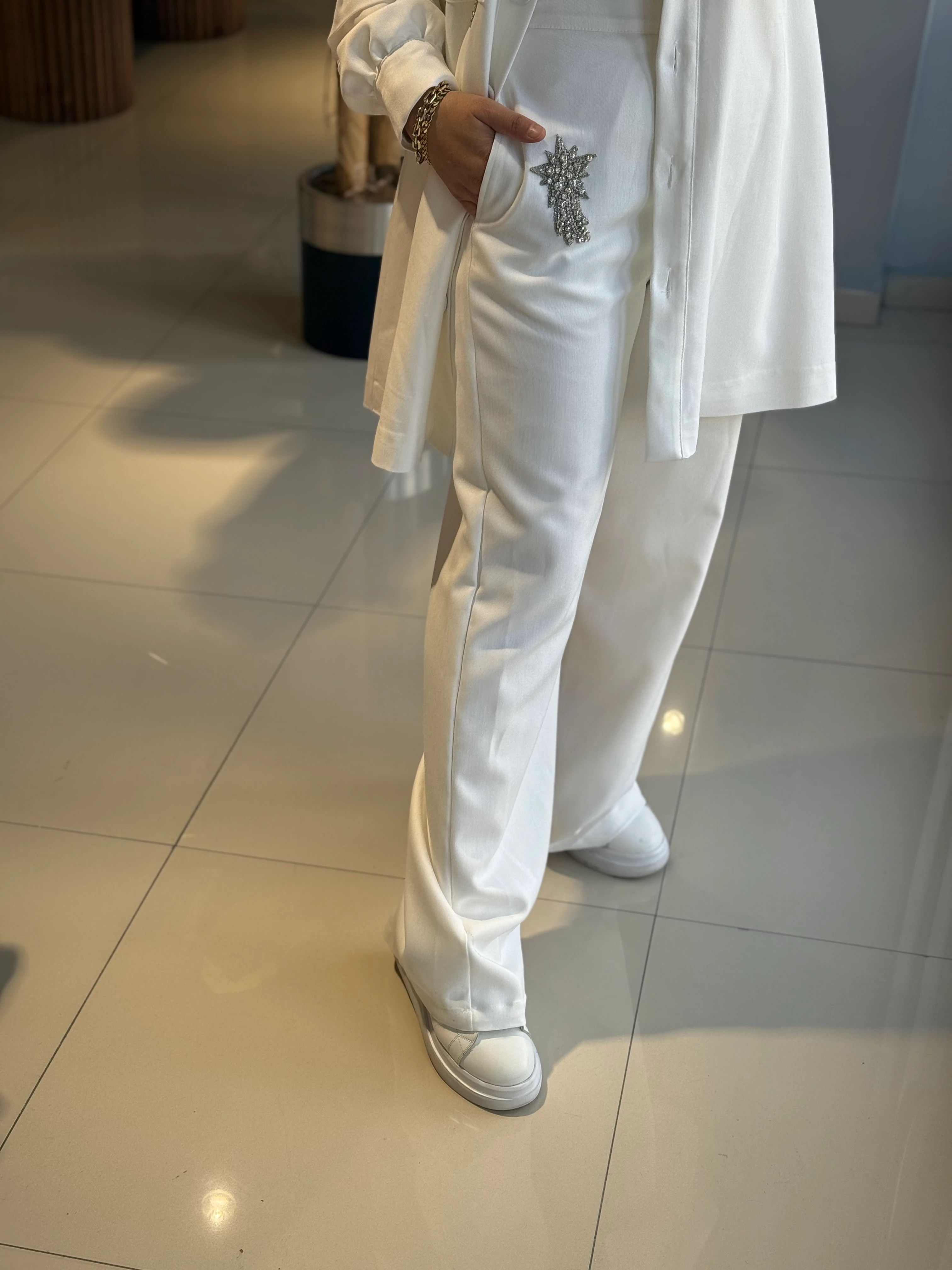 Omelya Taş İşlemeli Gabardin Takım