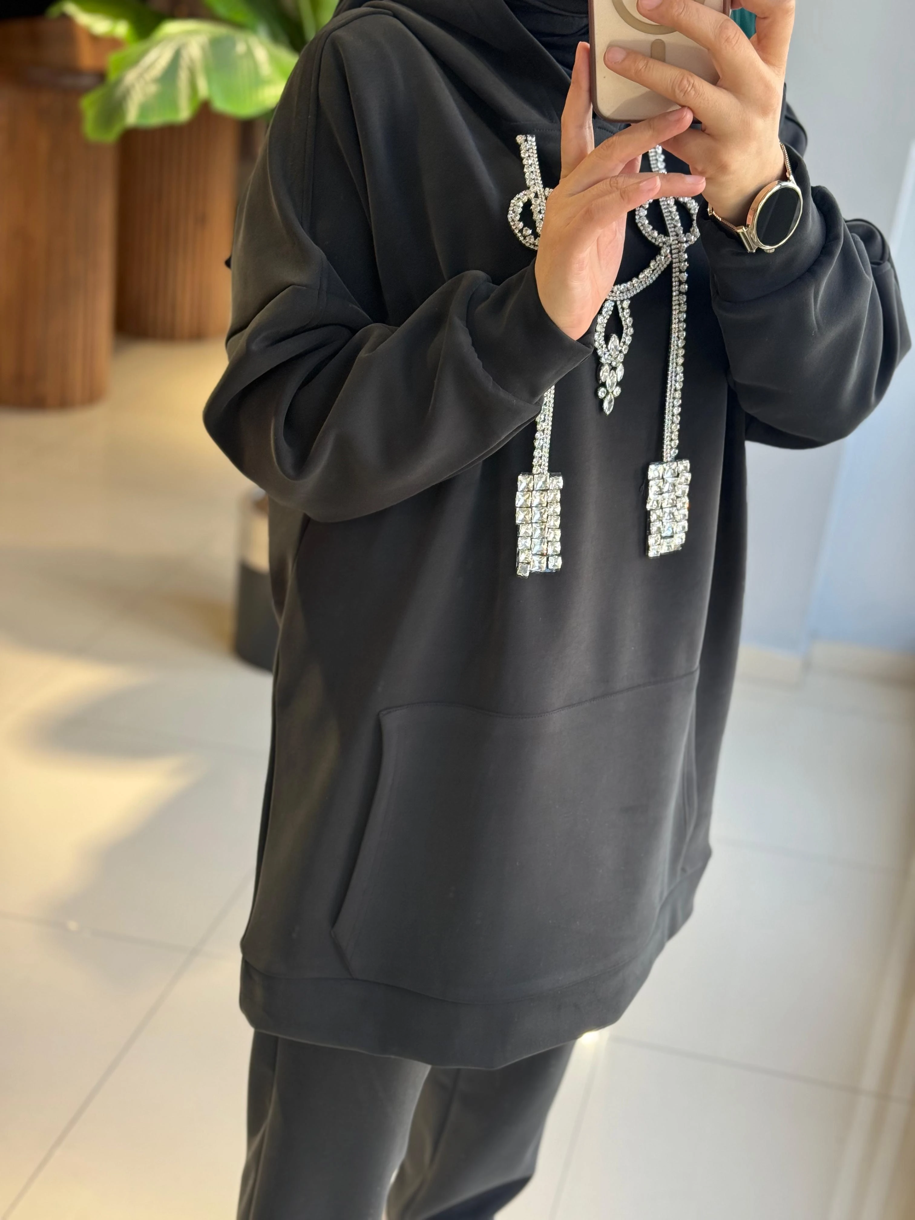 Ghisa Aksesuarlı Modal Takım