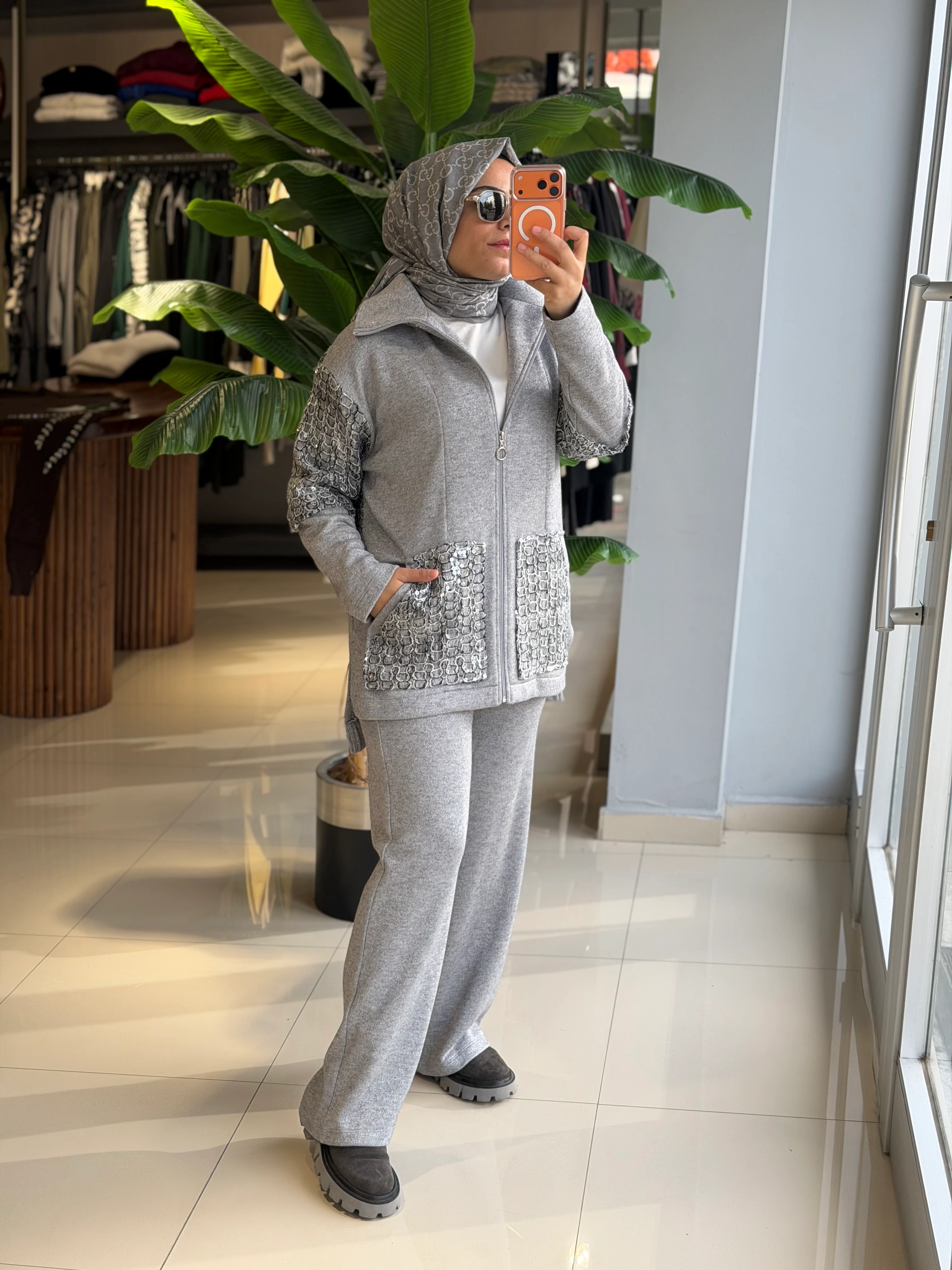 My312 Pul İşleme Detaylı Triko Takım