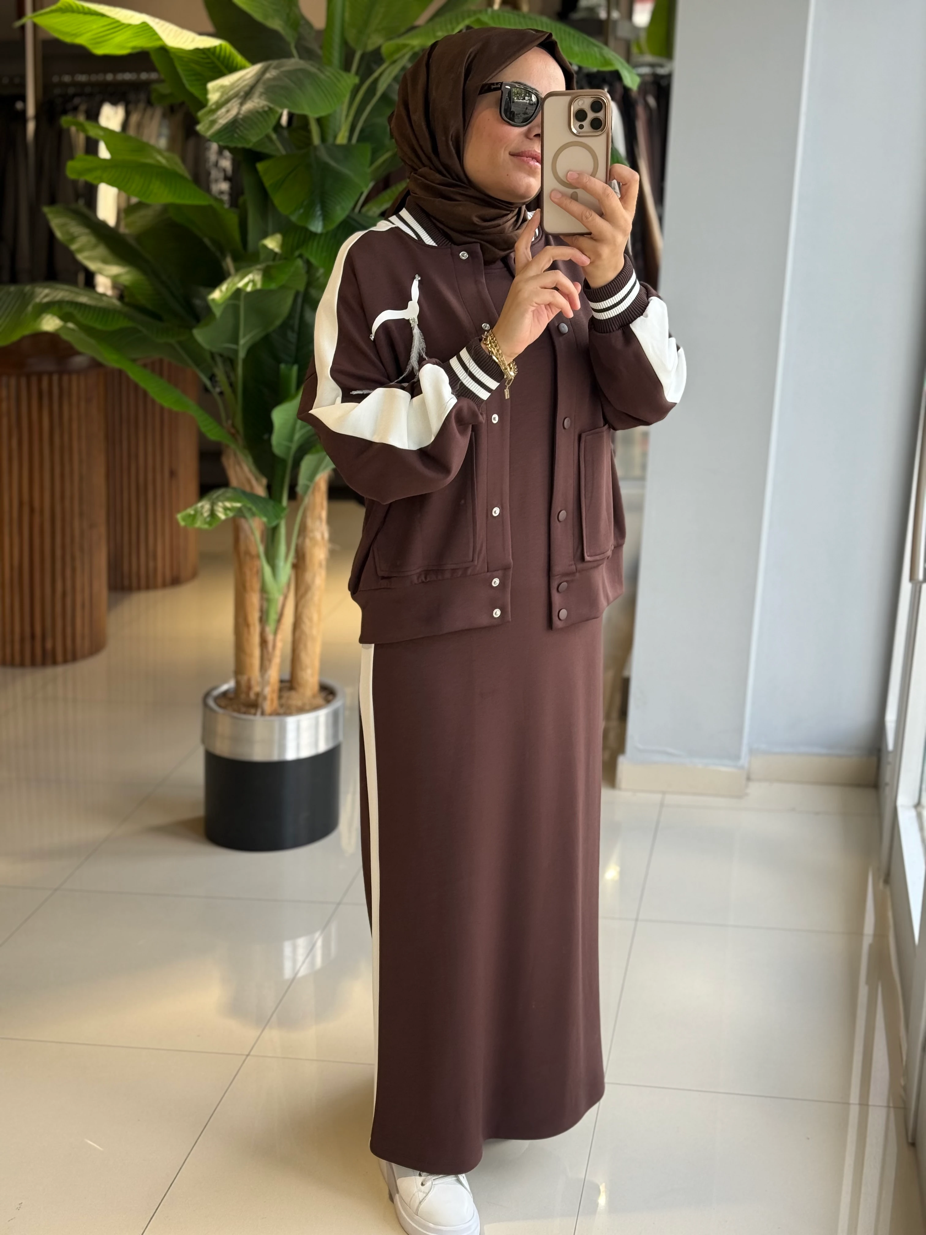 My312 Cepli Tüylü Kahve Elbise