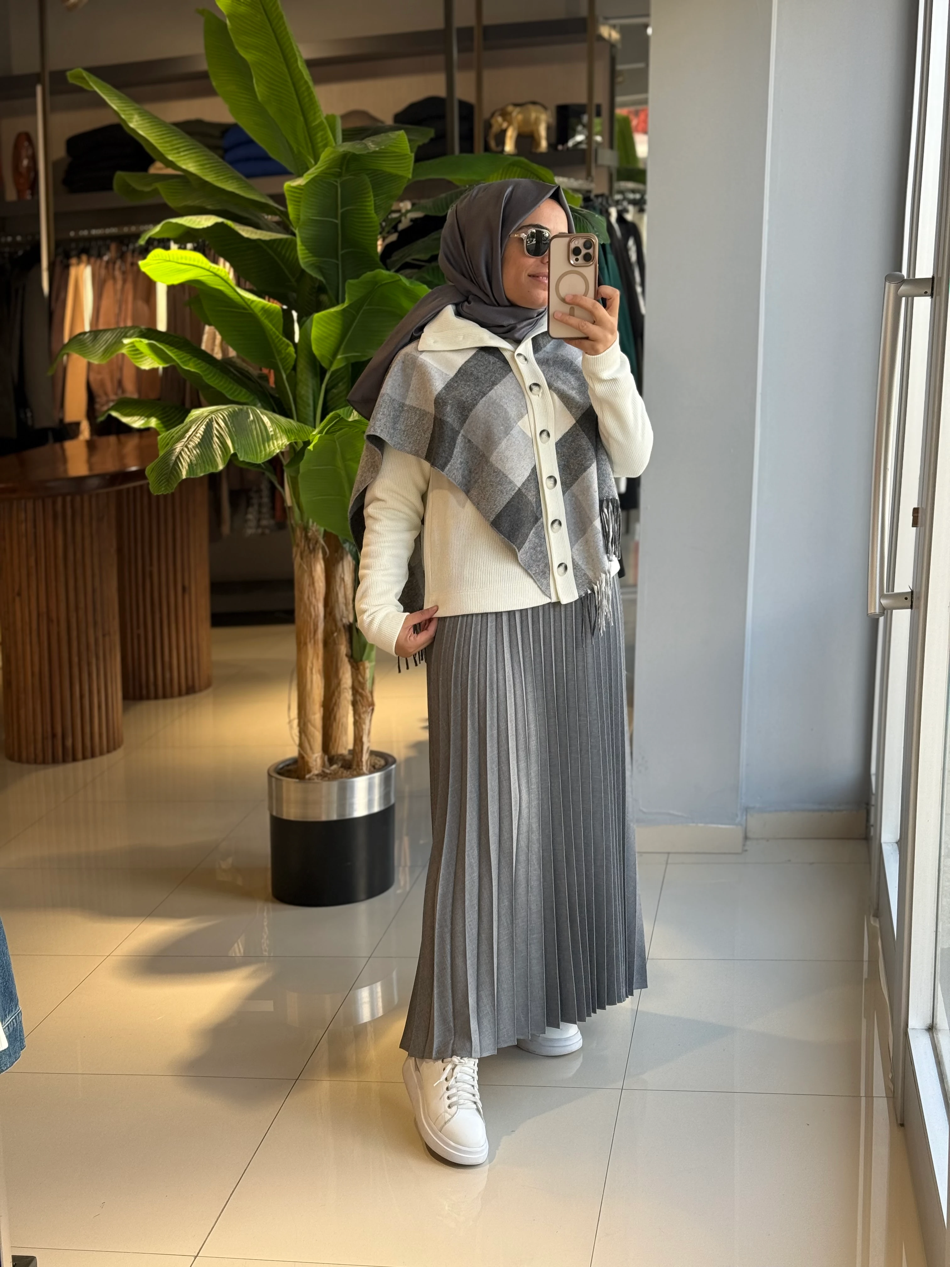 Seçil Store Pilise Gri Etek