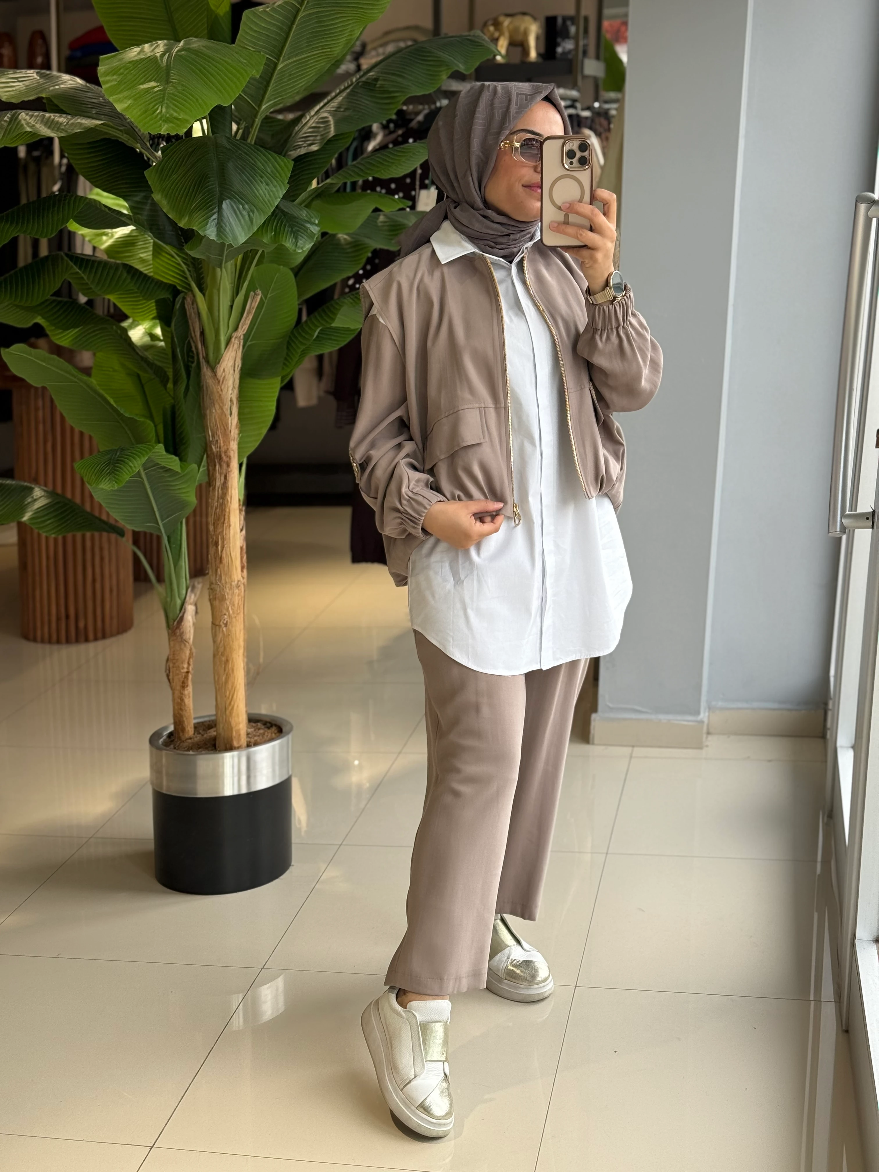 Ghisa Üçlü Takım