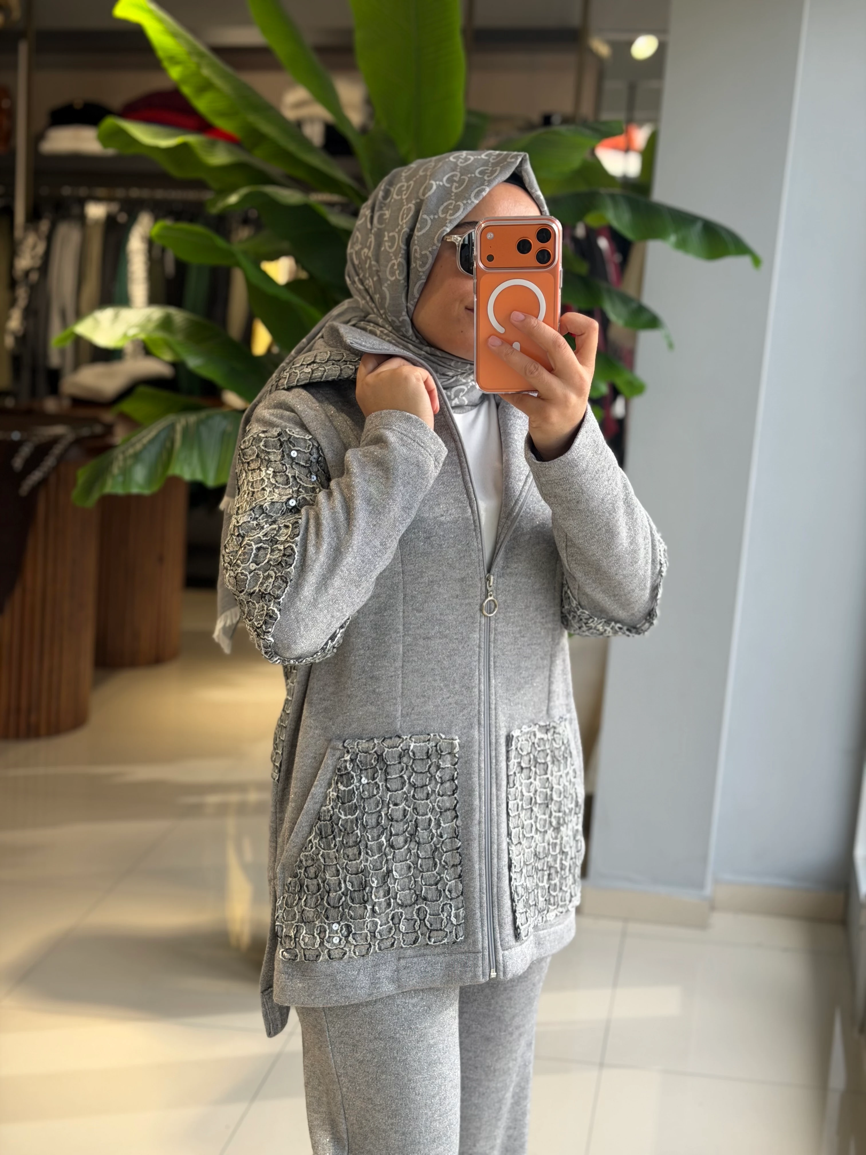 My312 Pul İşleme Detaylı Triko Takım