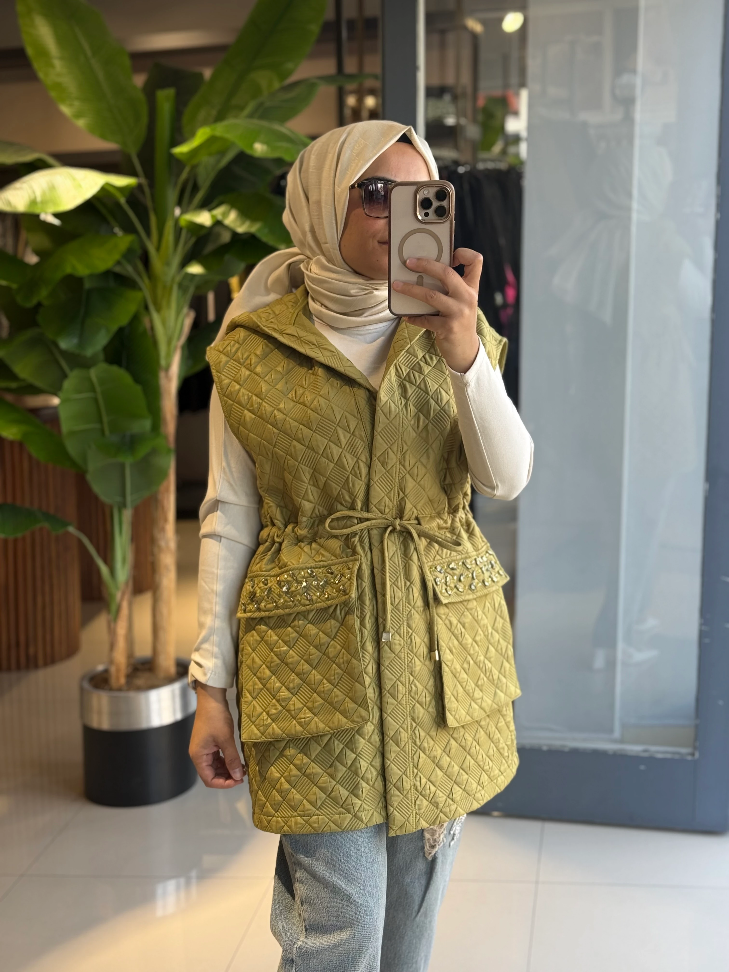 Nuss Kapitone Yağ Yeşili Yelek