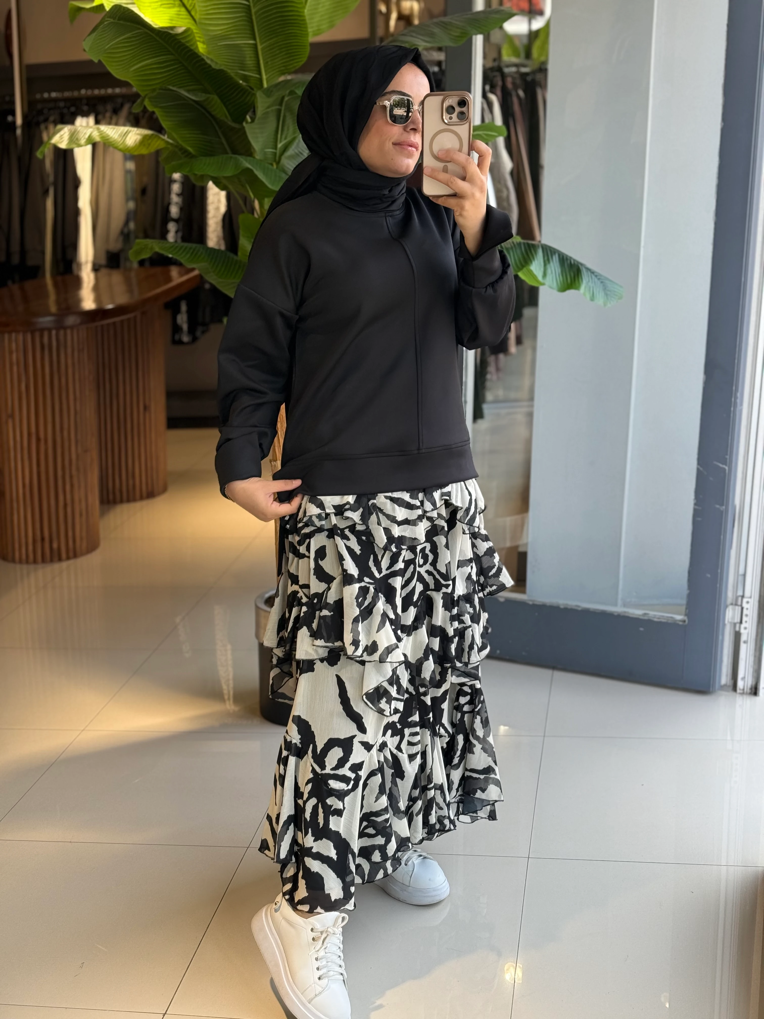 Missemramiss Siyah Scuba Bluz