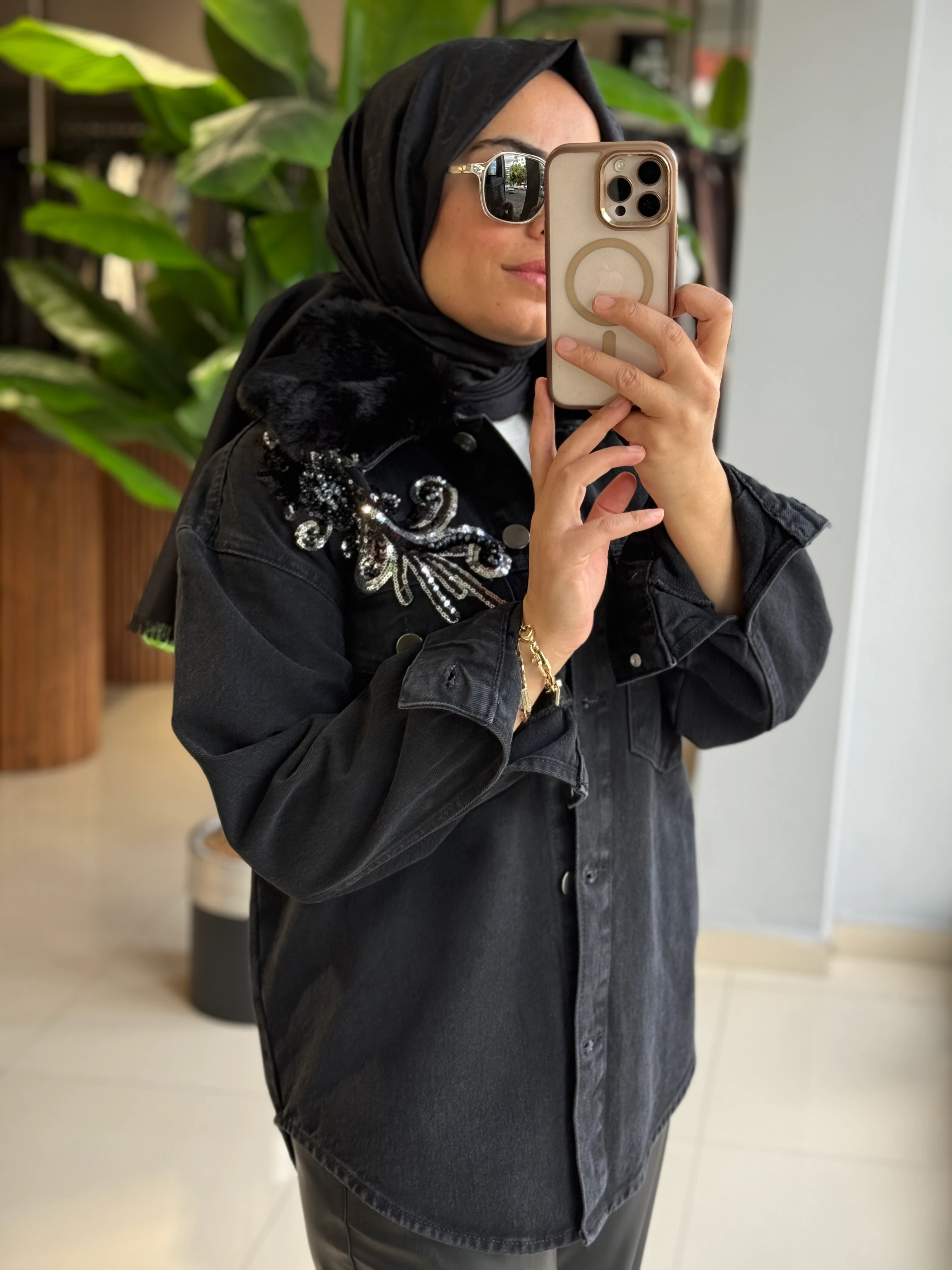 Missemramiss Kürklü İşlemeli Denim Ceket