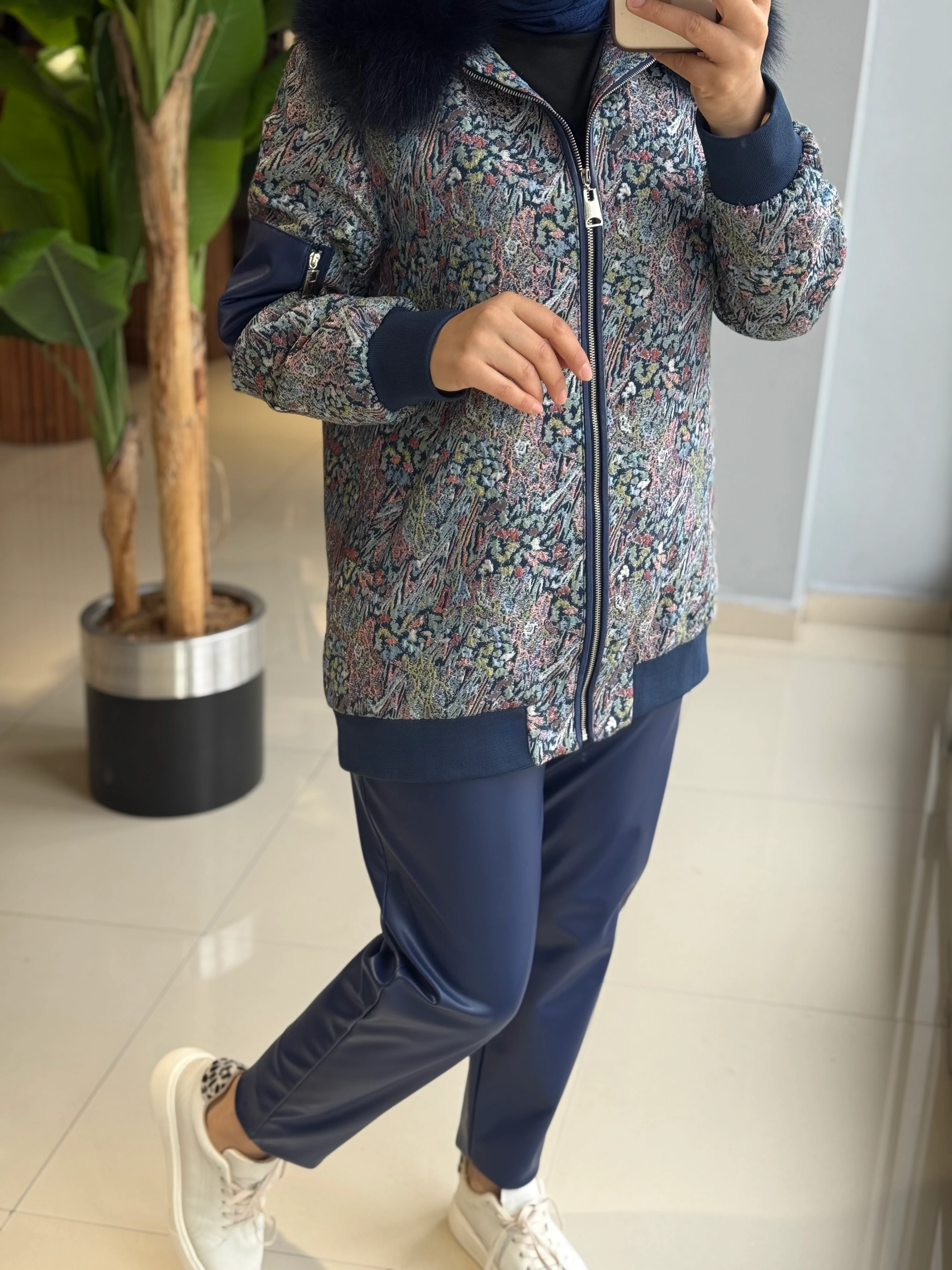 Lisa Exclusive Takım