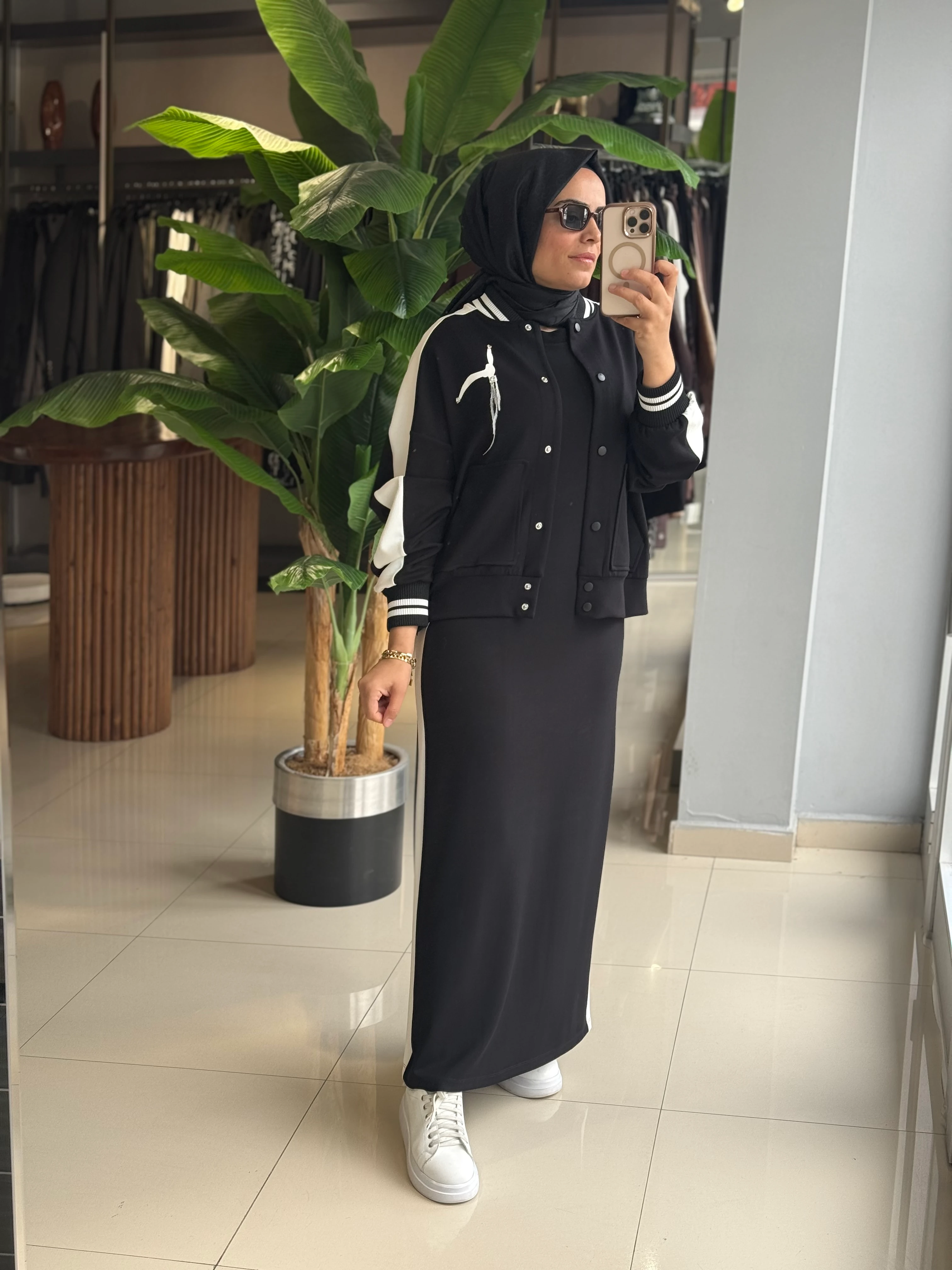 My312 Cepli Tüylü Siyah Elbise