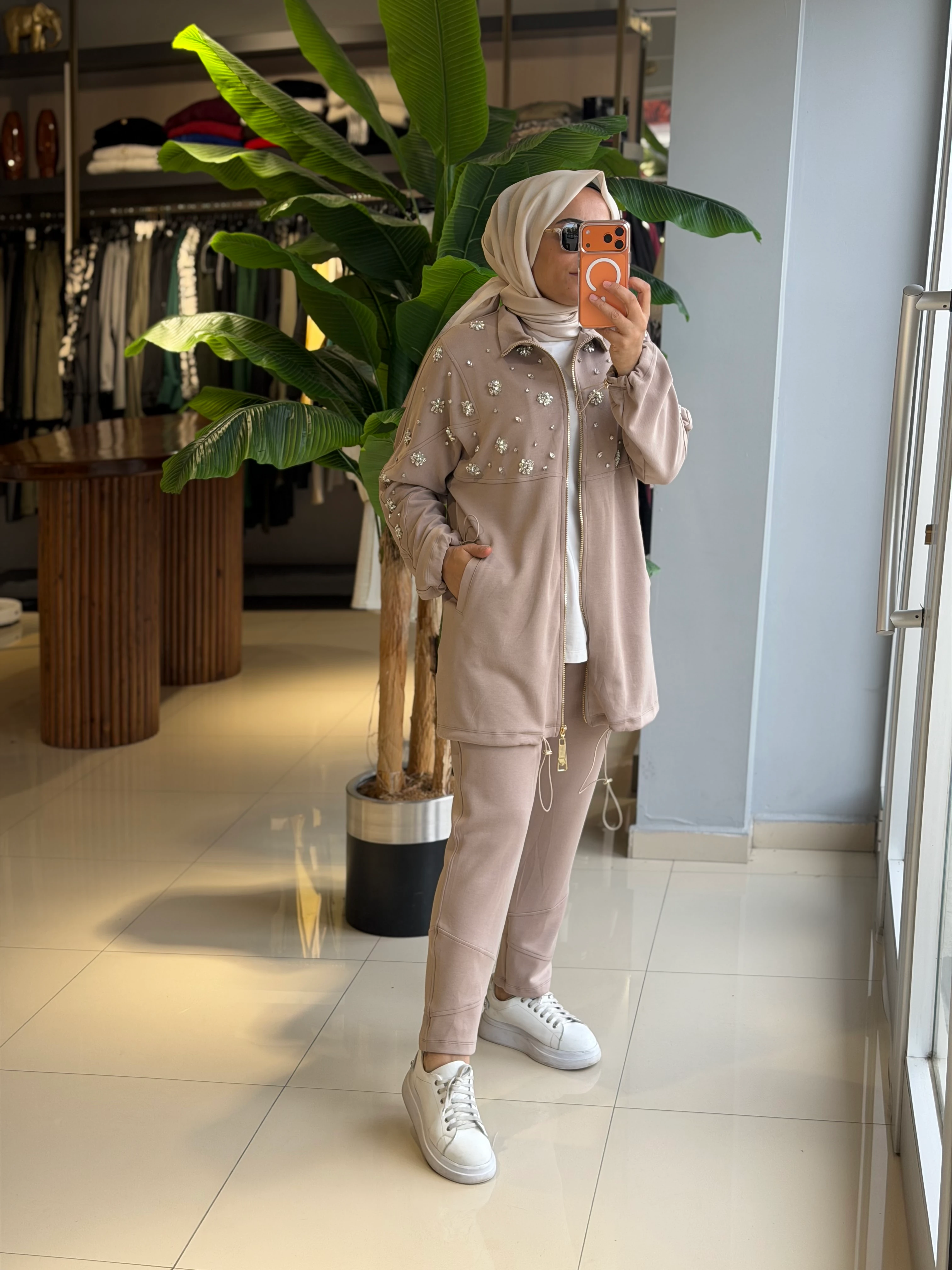 Missemramiss İşlemeli Modal Takım