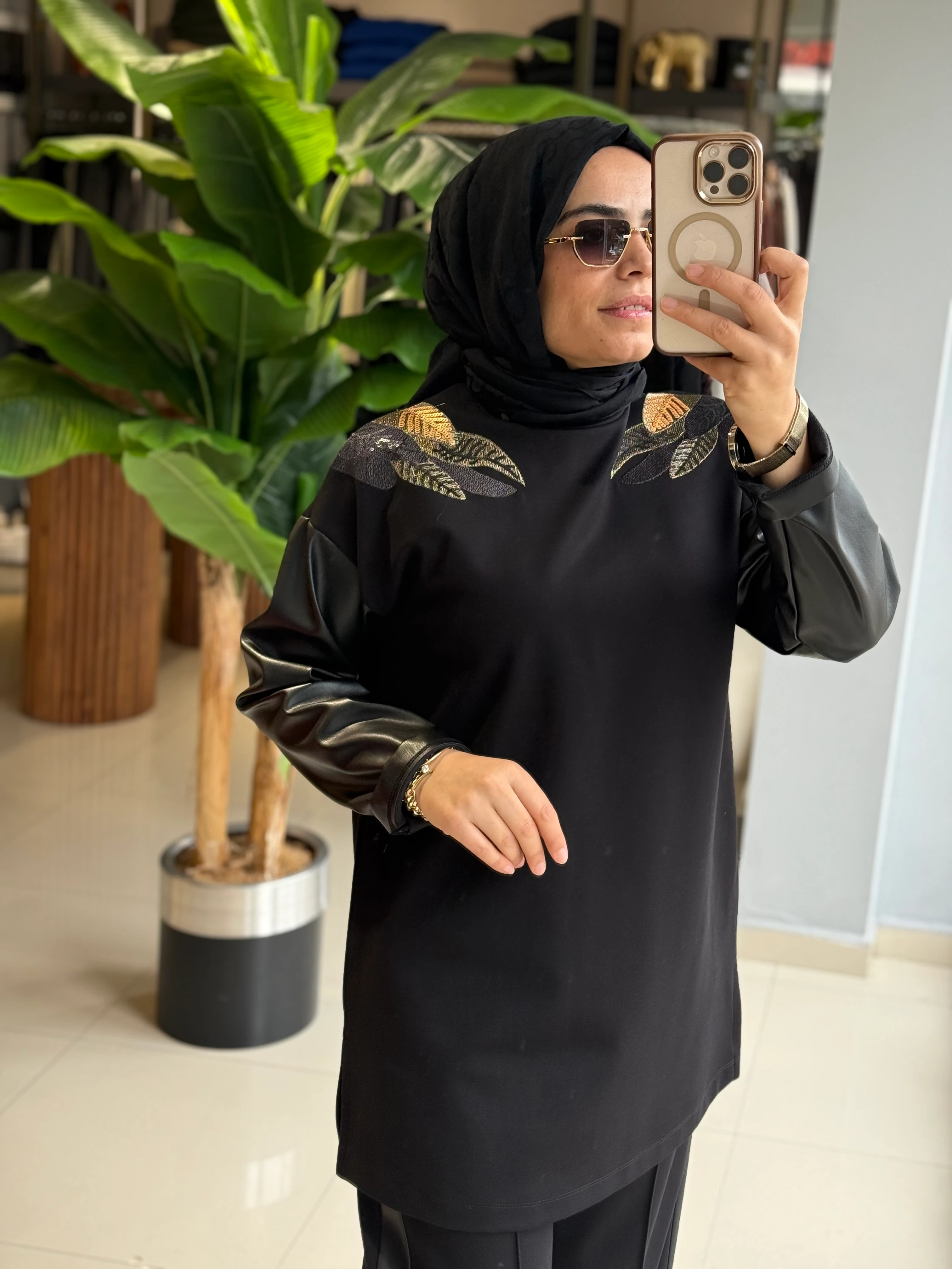 Seçil Store Deri Detay Takım