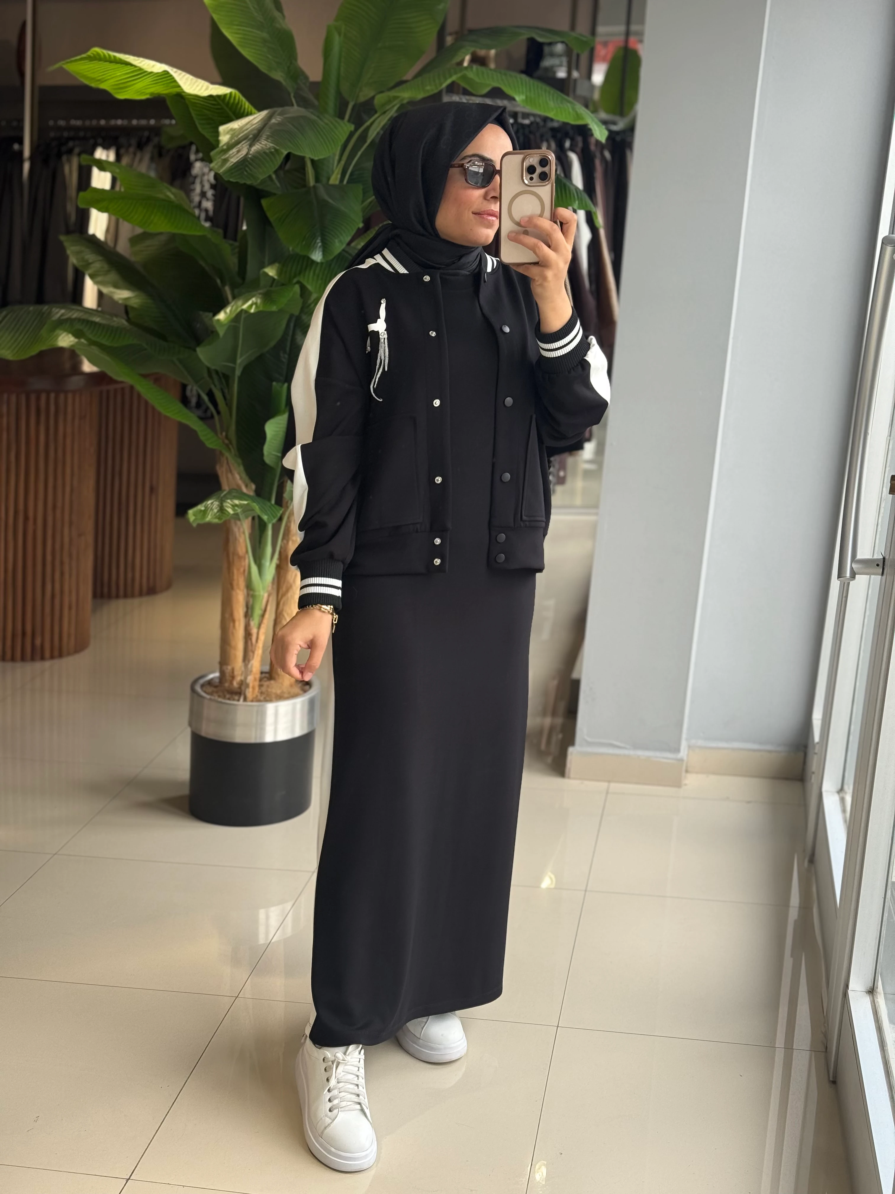 My312 Cepli Tüylü Siyah Elbise